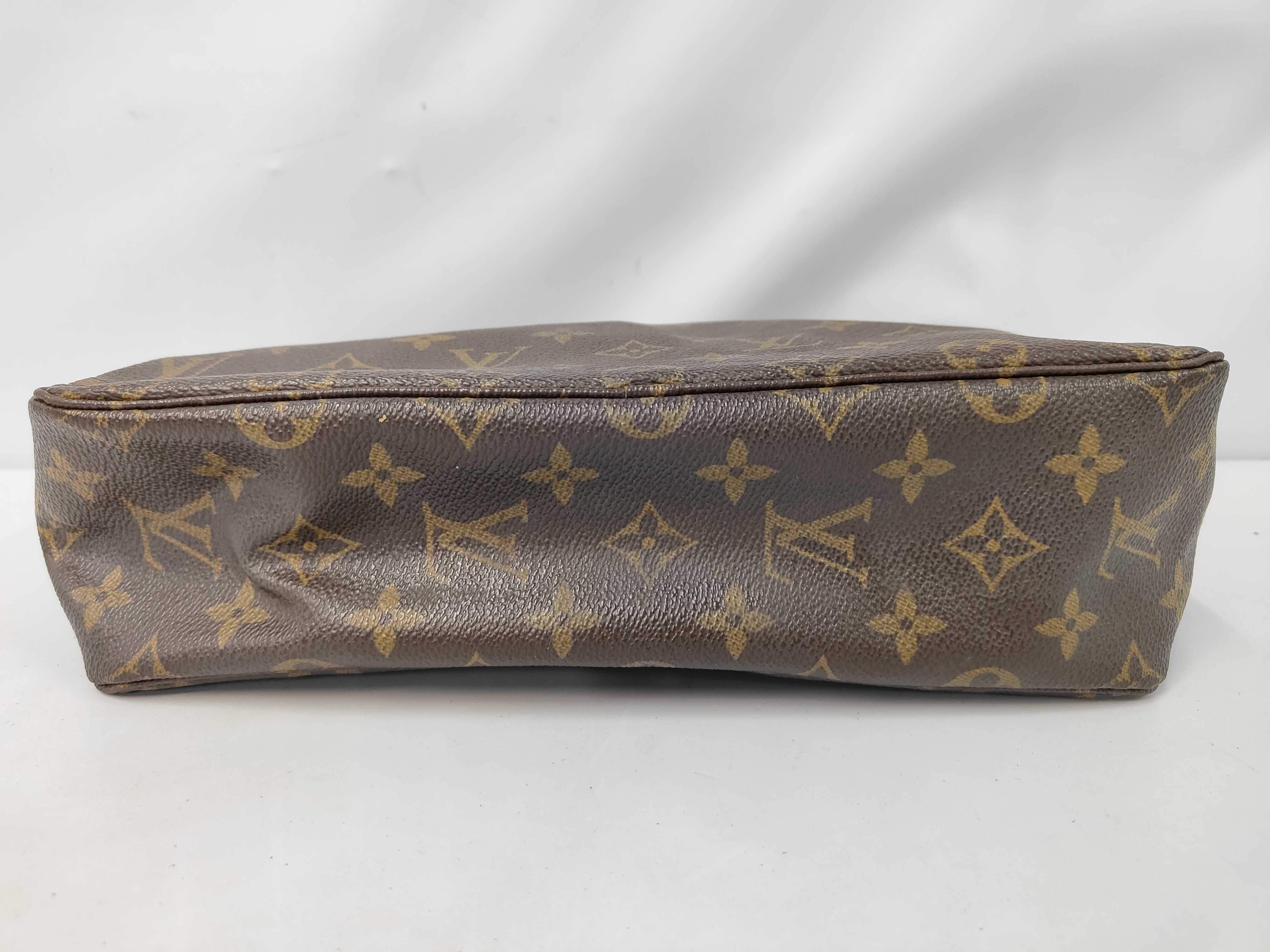 Trousses Toilette 28 Monogram M47522 Pouch — view 3