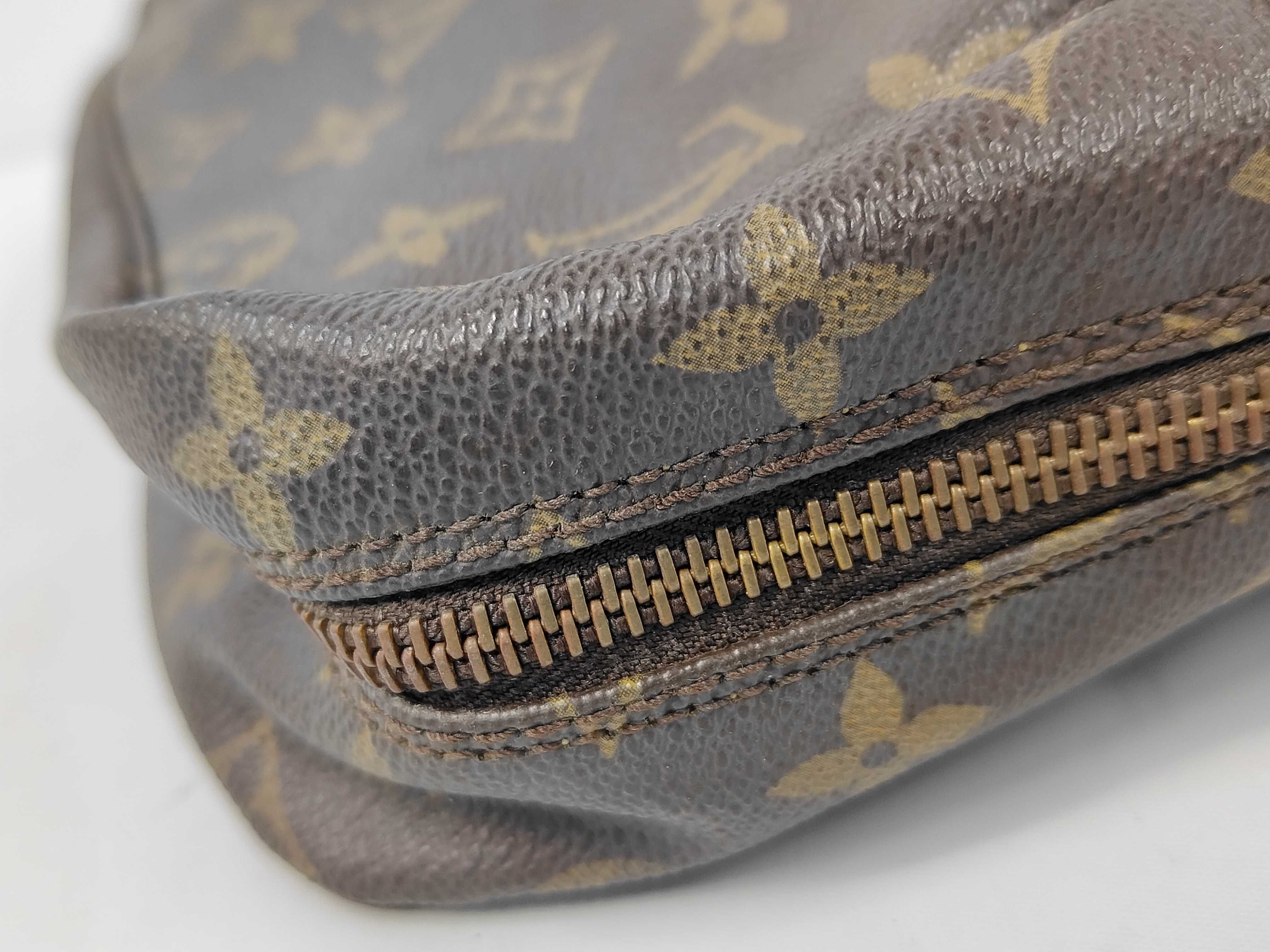 Trousses Toilette 28 Monogram M47522 Pouch — view 5