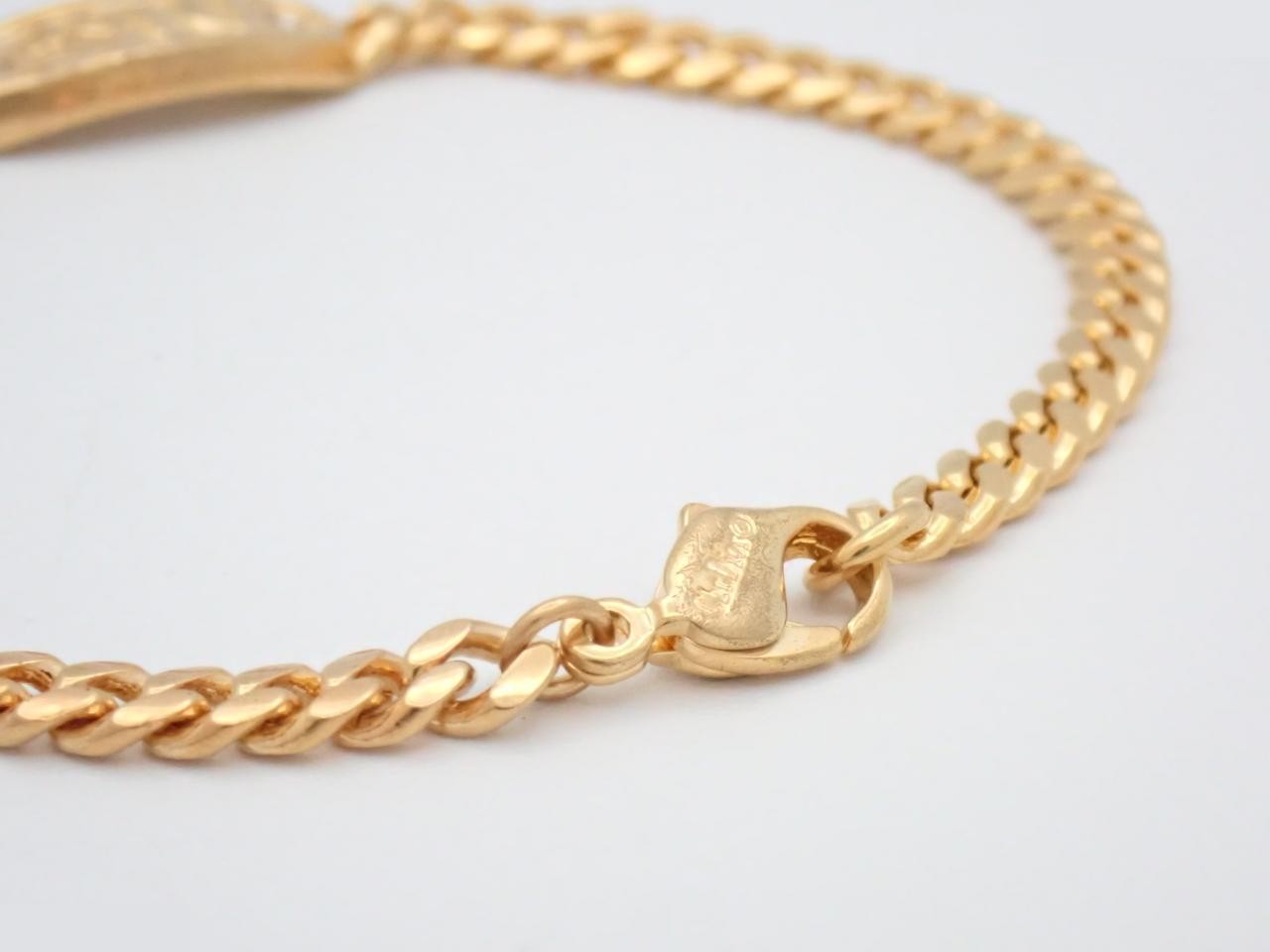 Other lines: Precious metal bracelets and bangles (metal), wrist circumference approximately 18 cm. — view 3