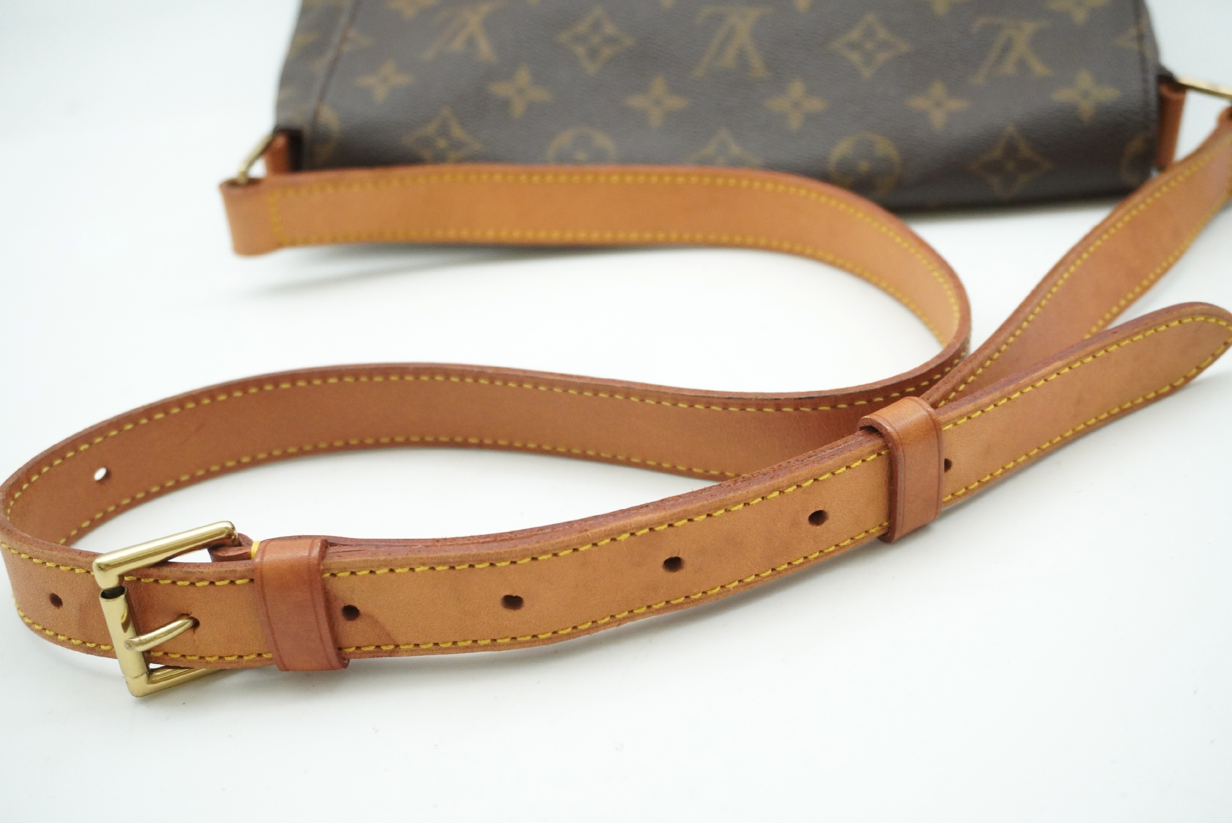 Monogram Musette M51256 Shoulder Bag — view 6