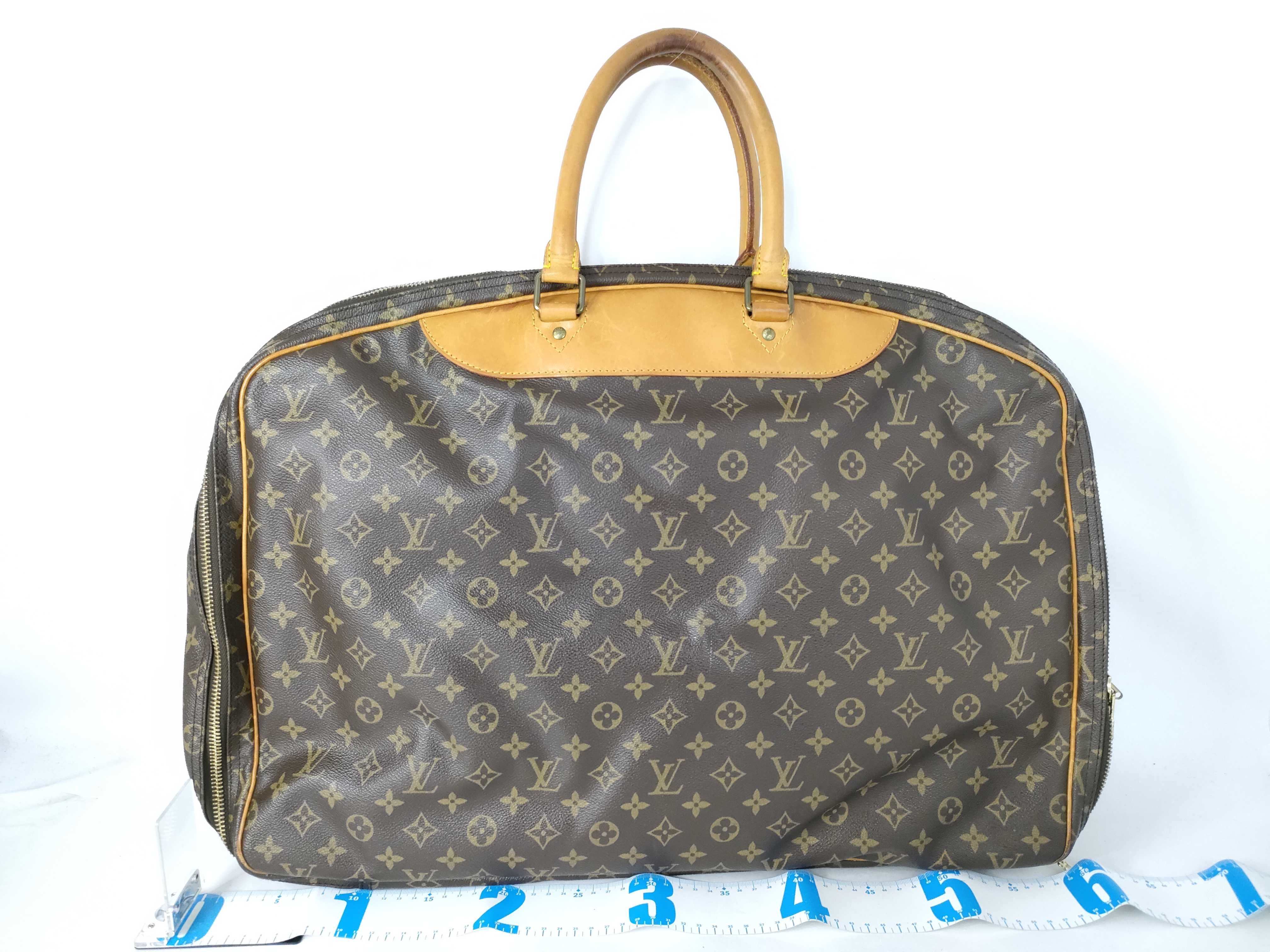 Monogram Louis Vuitton Monogram Alize Trois Poche M41391 Bag — view 2