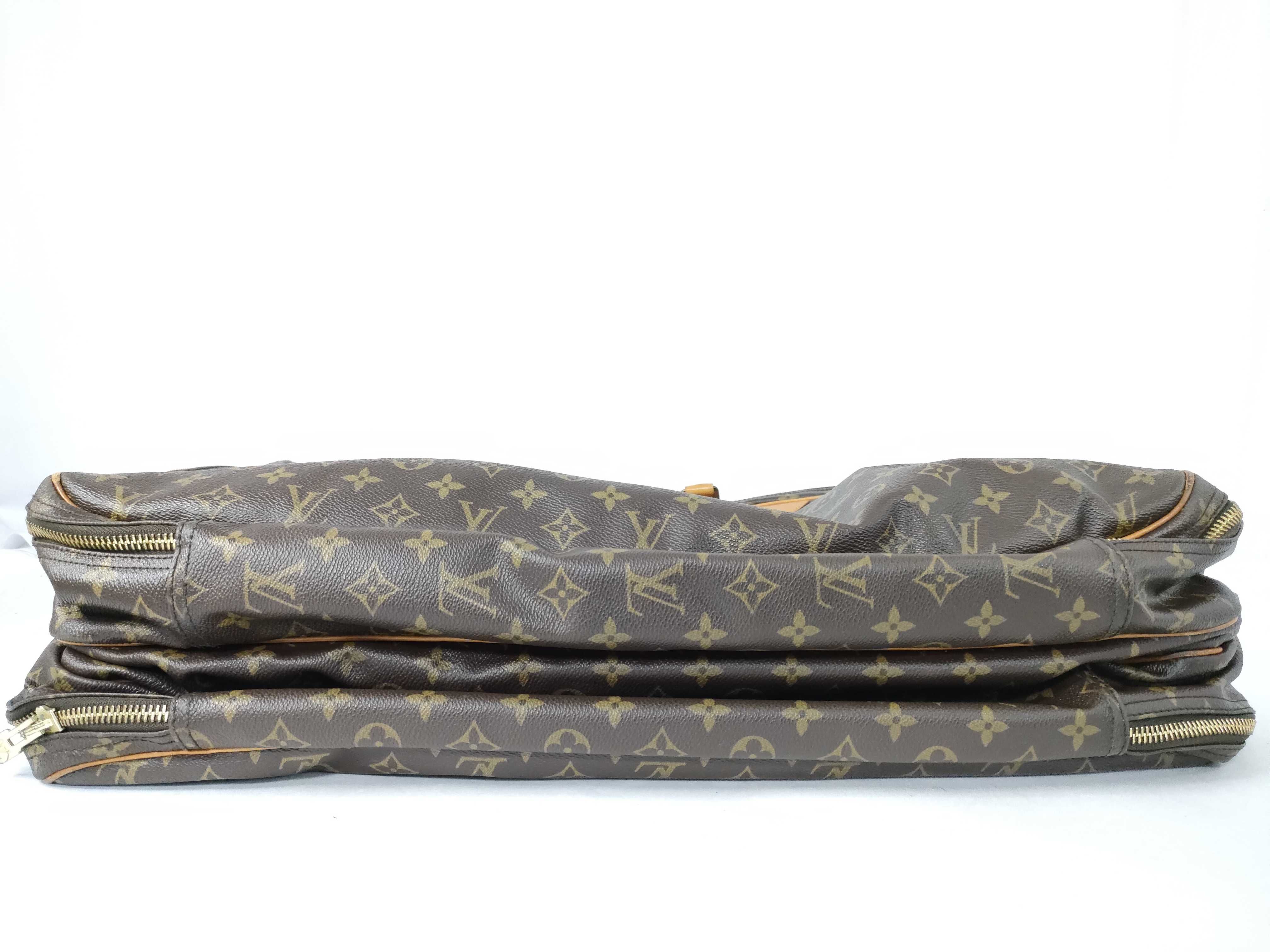 Monogram Louis Vuitton Monogram Alize Trois Poche M41391 Bag — view 7
