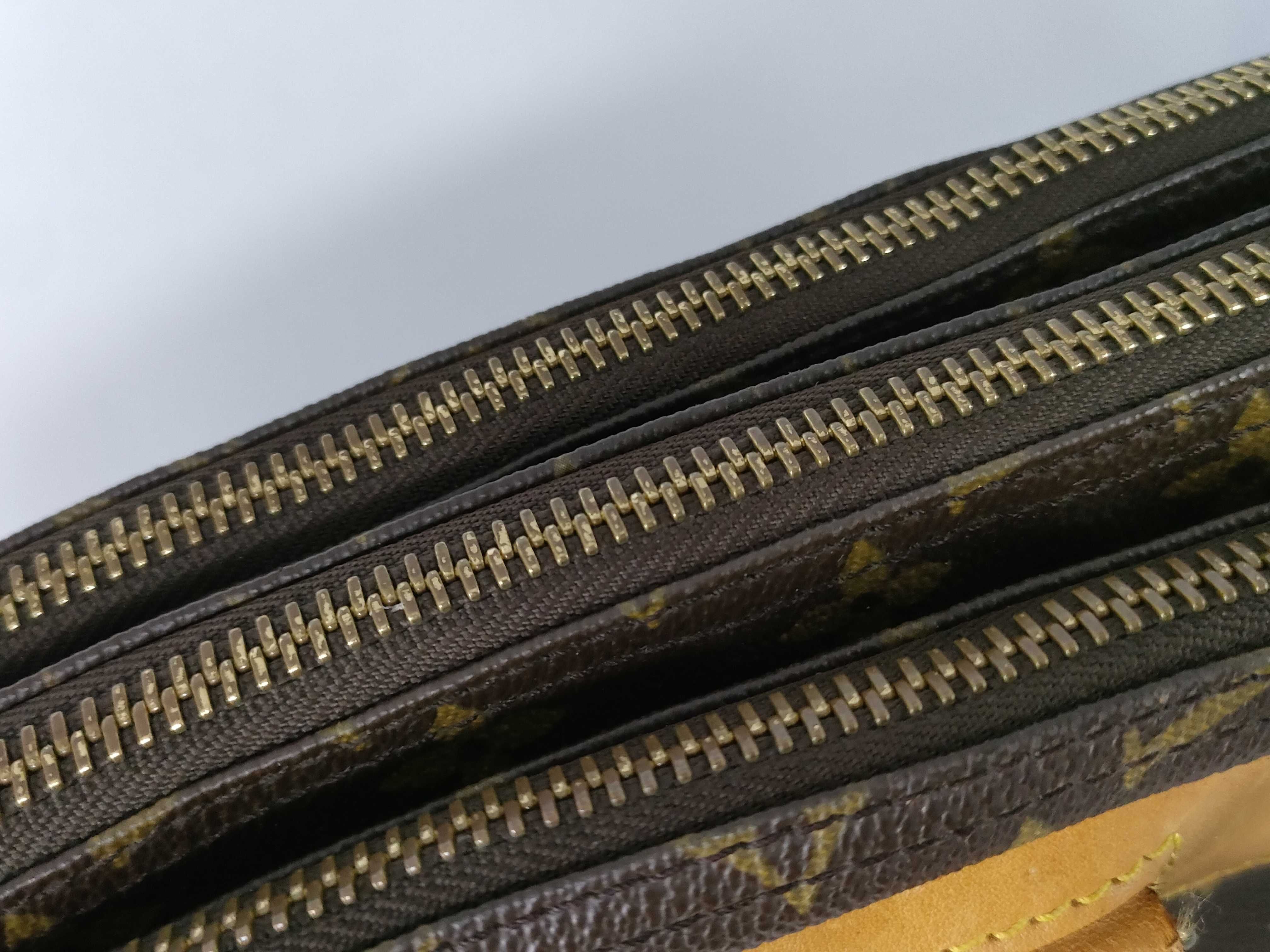Monogram Louis Vuitton Monogram Alize Trois Poche M41391 Bag — view 8