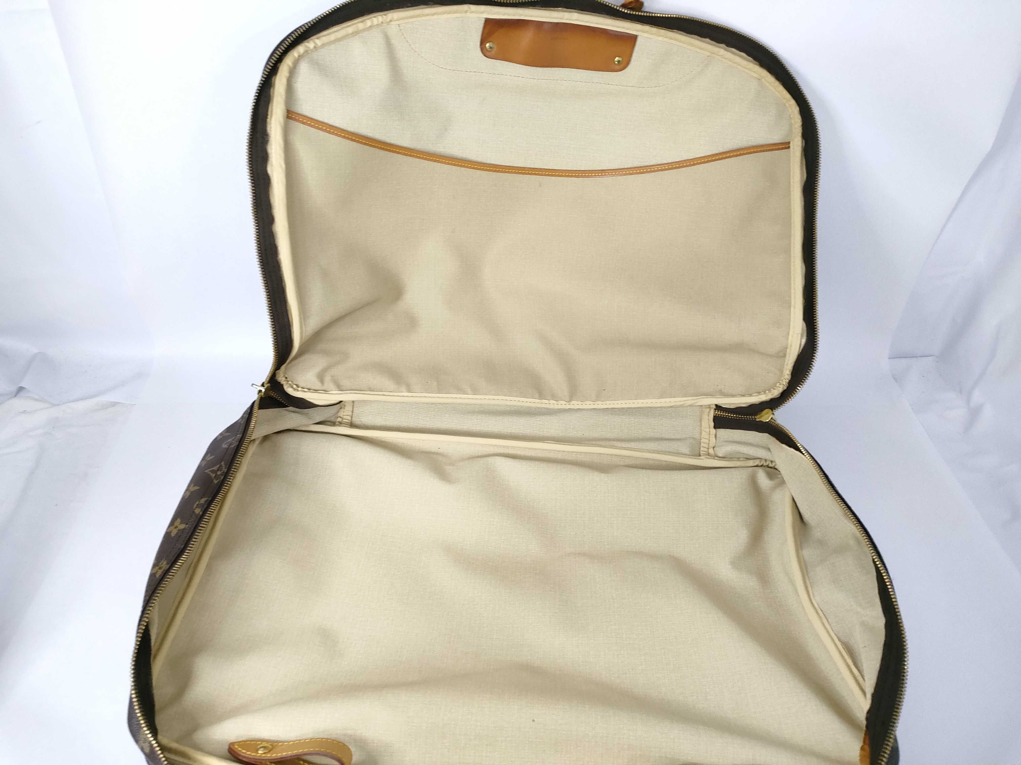Monogram Louis Vuitton Monogram Alize Trois Poche M41391 Bag — view 9