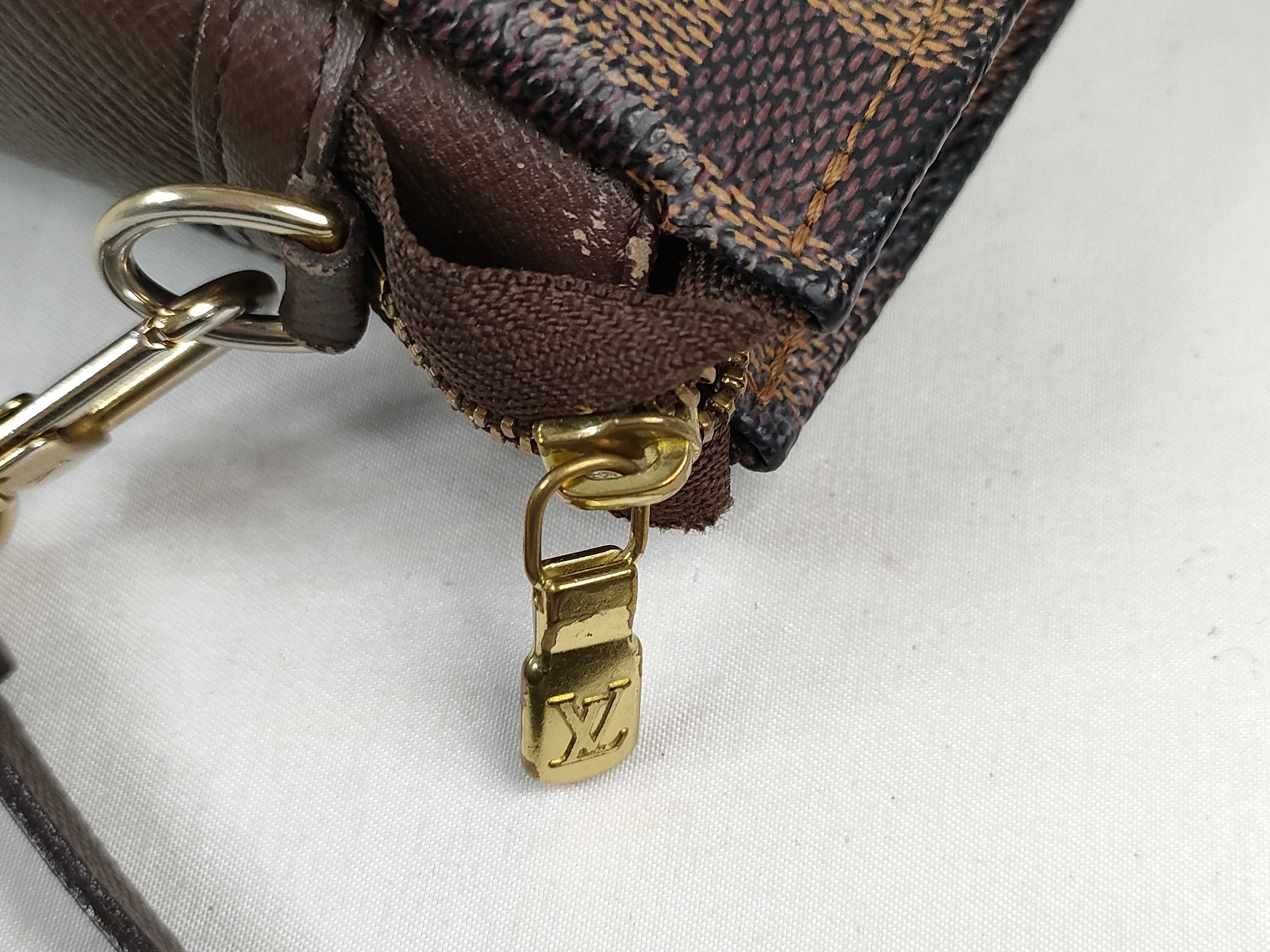 Damier Louis Vuitton Damier Trouse Makeup Pouch N 51982 Handbag — view 12