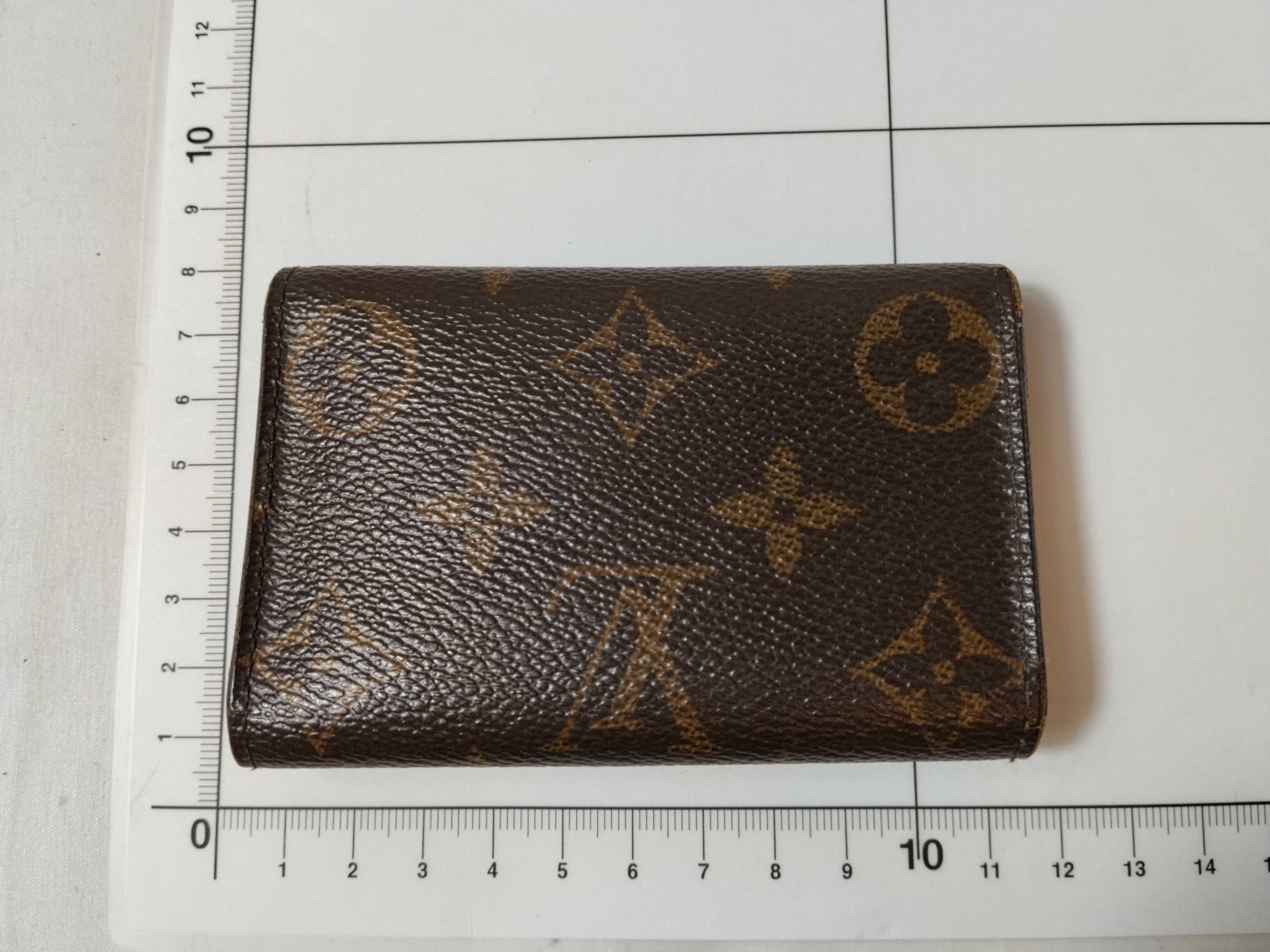 Monogram M62630 Multicles 6 Key Case — view 2
