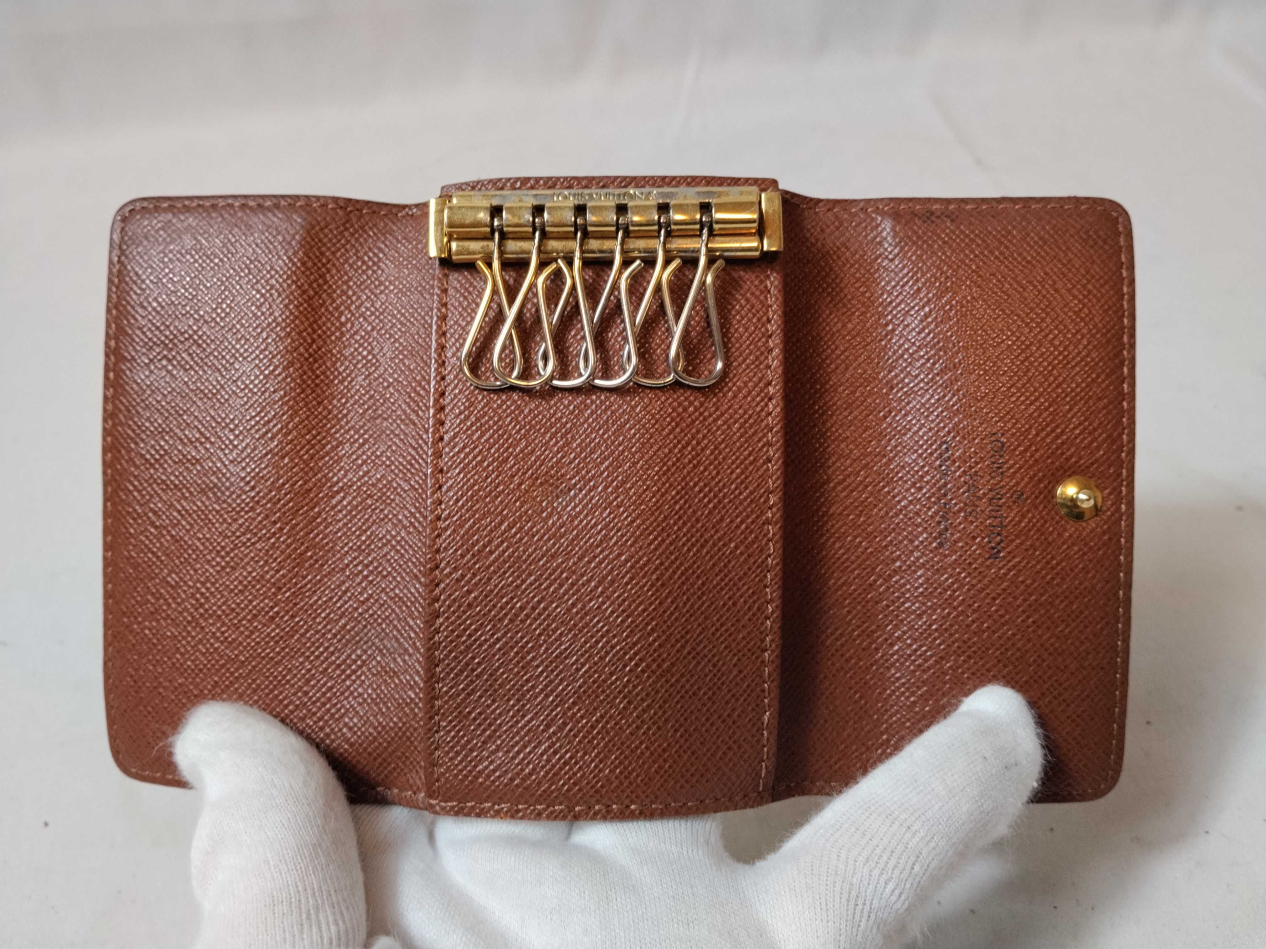 Monogram M62630 Multicles 6 Key Case — view 7