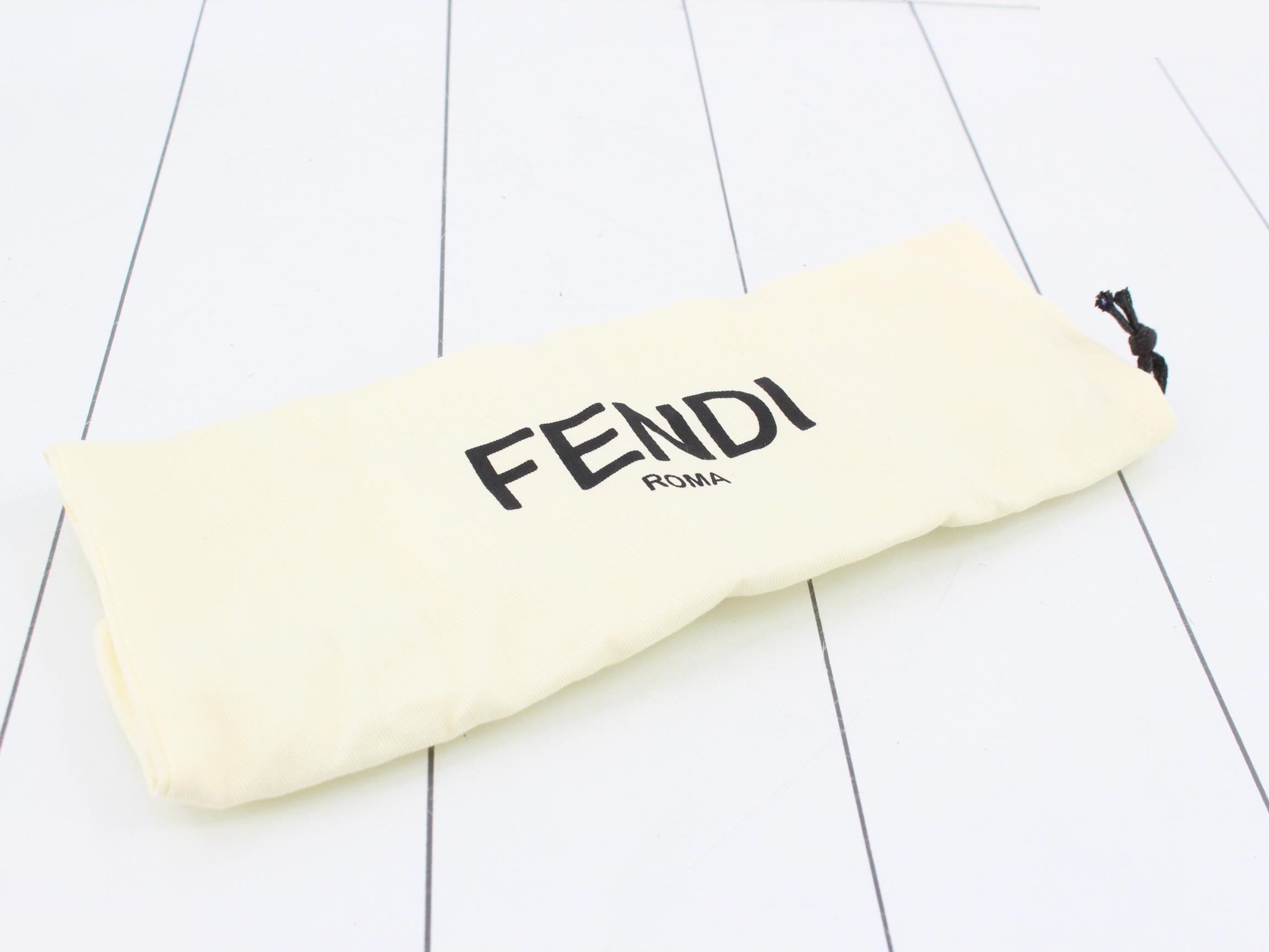 Peekaboo I.C.U handbag — view 7