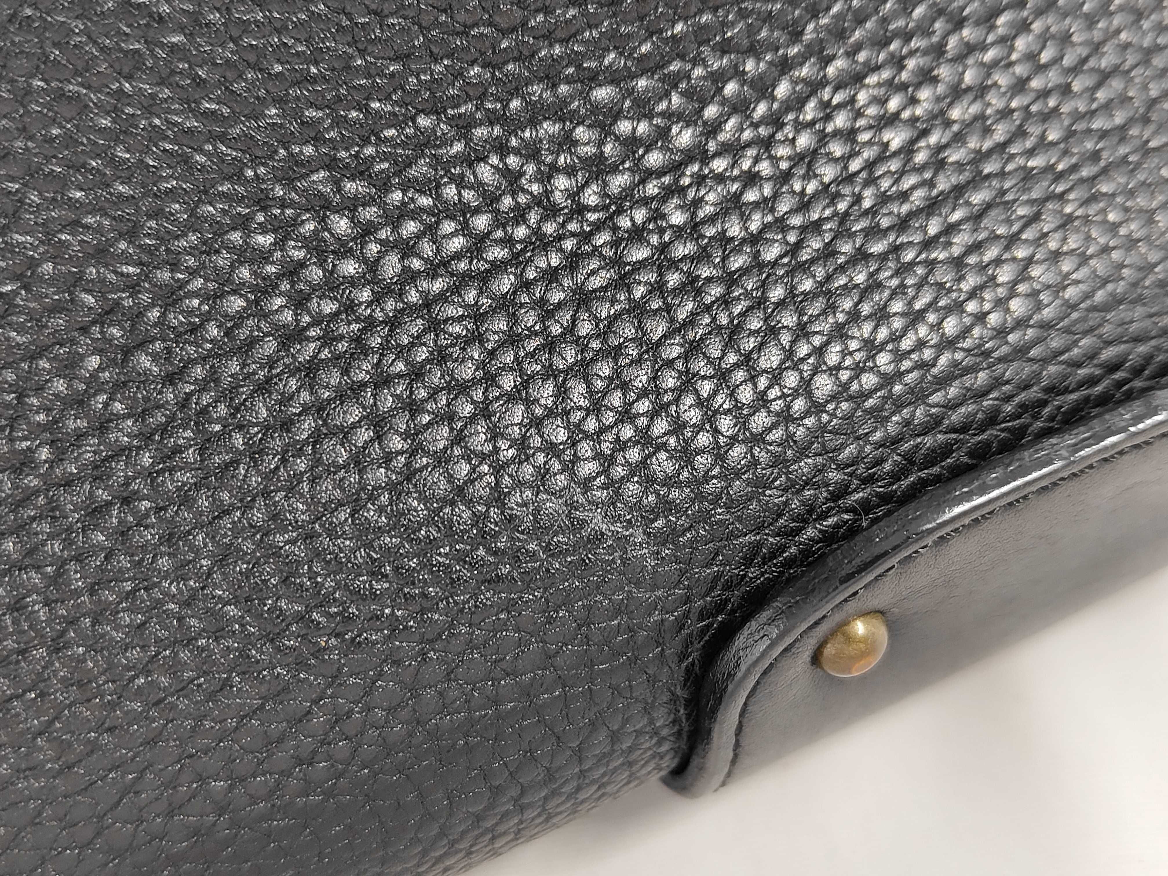 one-shoulder leather handbag, black. — view 7
