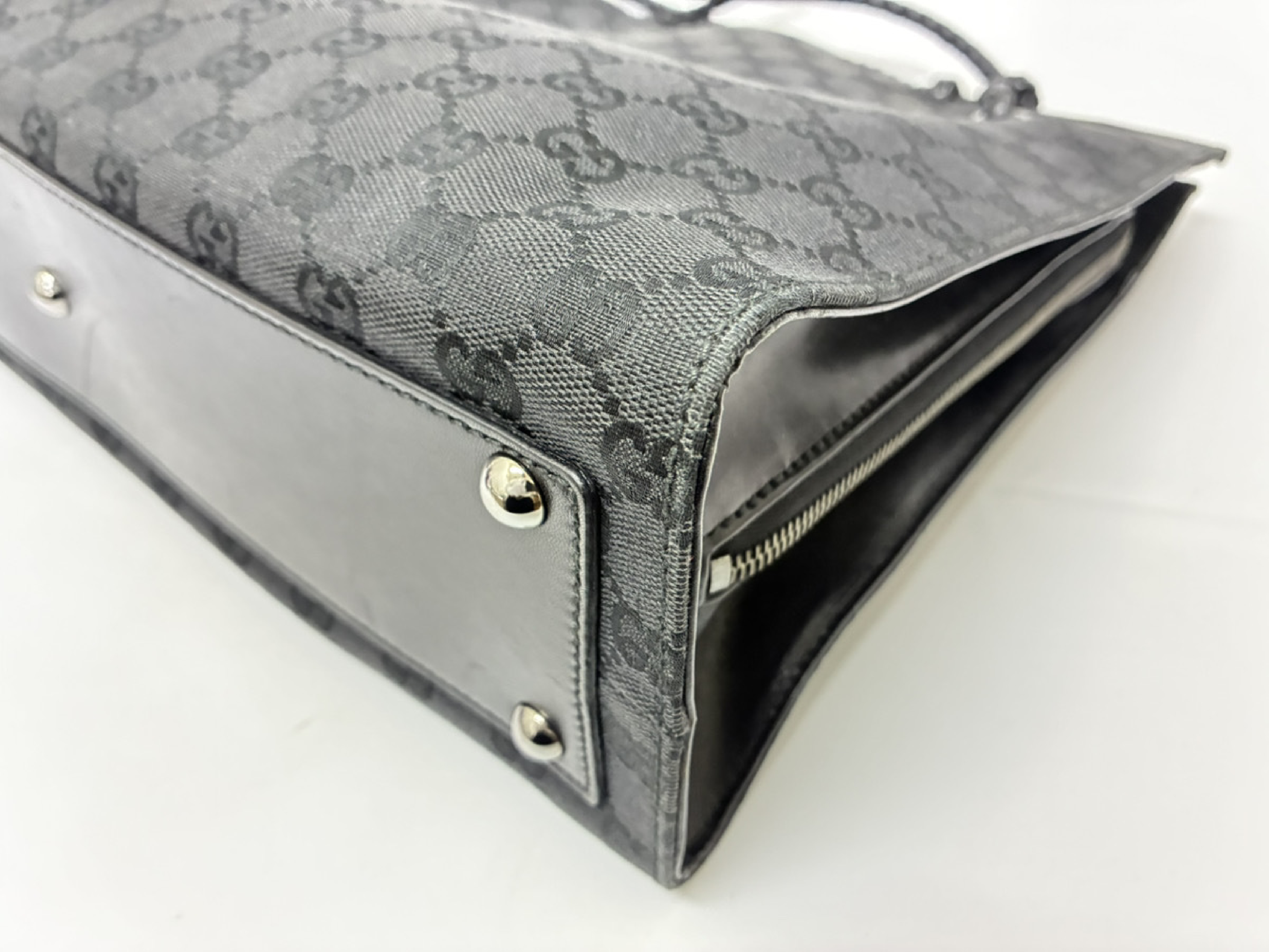 GG Canvas Tote 109140 Black Tote Bag — view 4