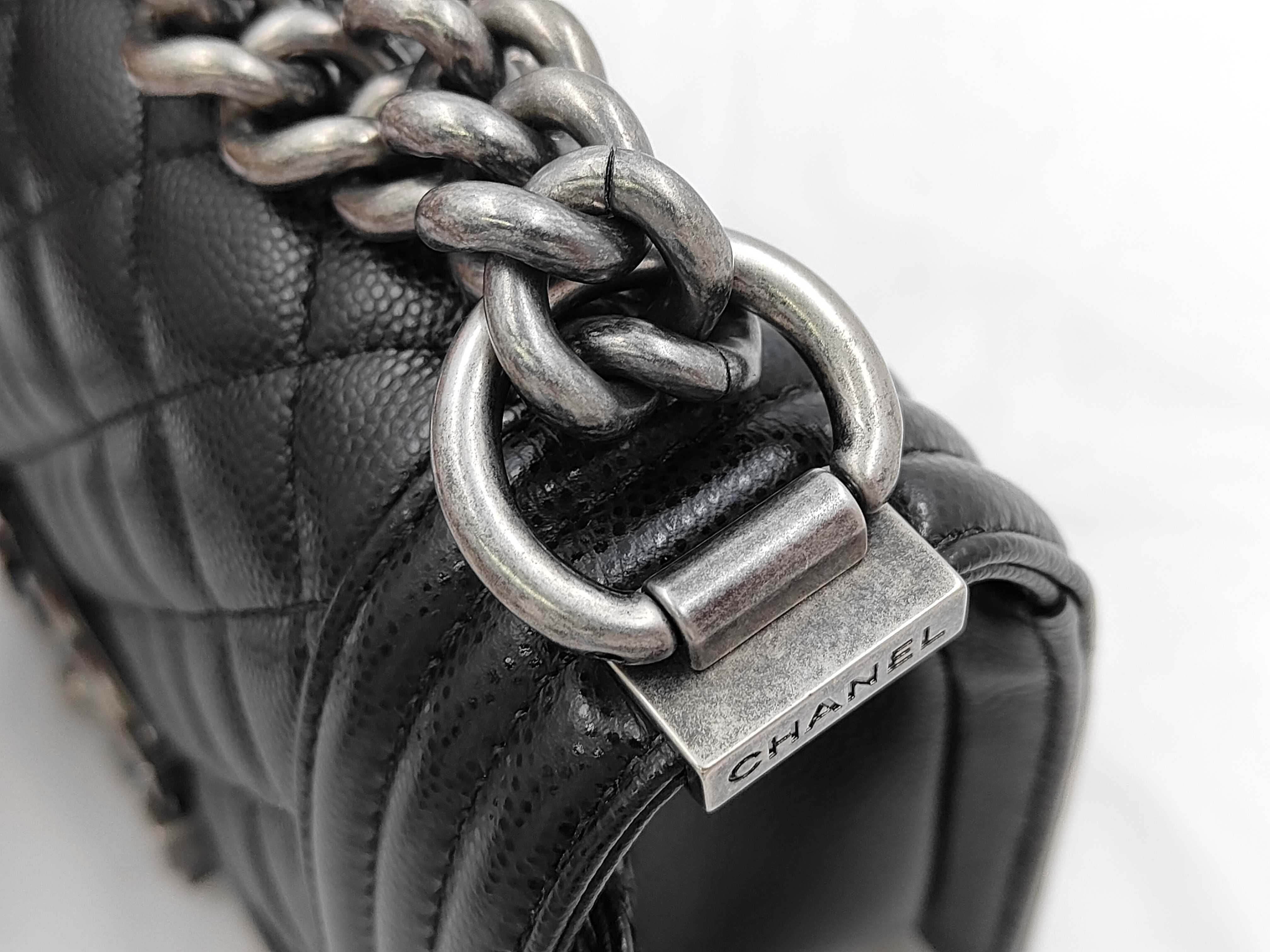 Boy Chanel Small Caviar Skin Black Silver Hardware Serial Number 26 Series Black Shoulder Bag — view 5