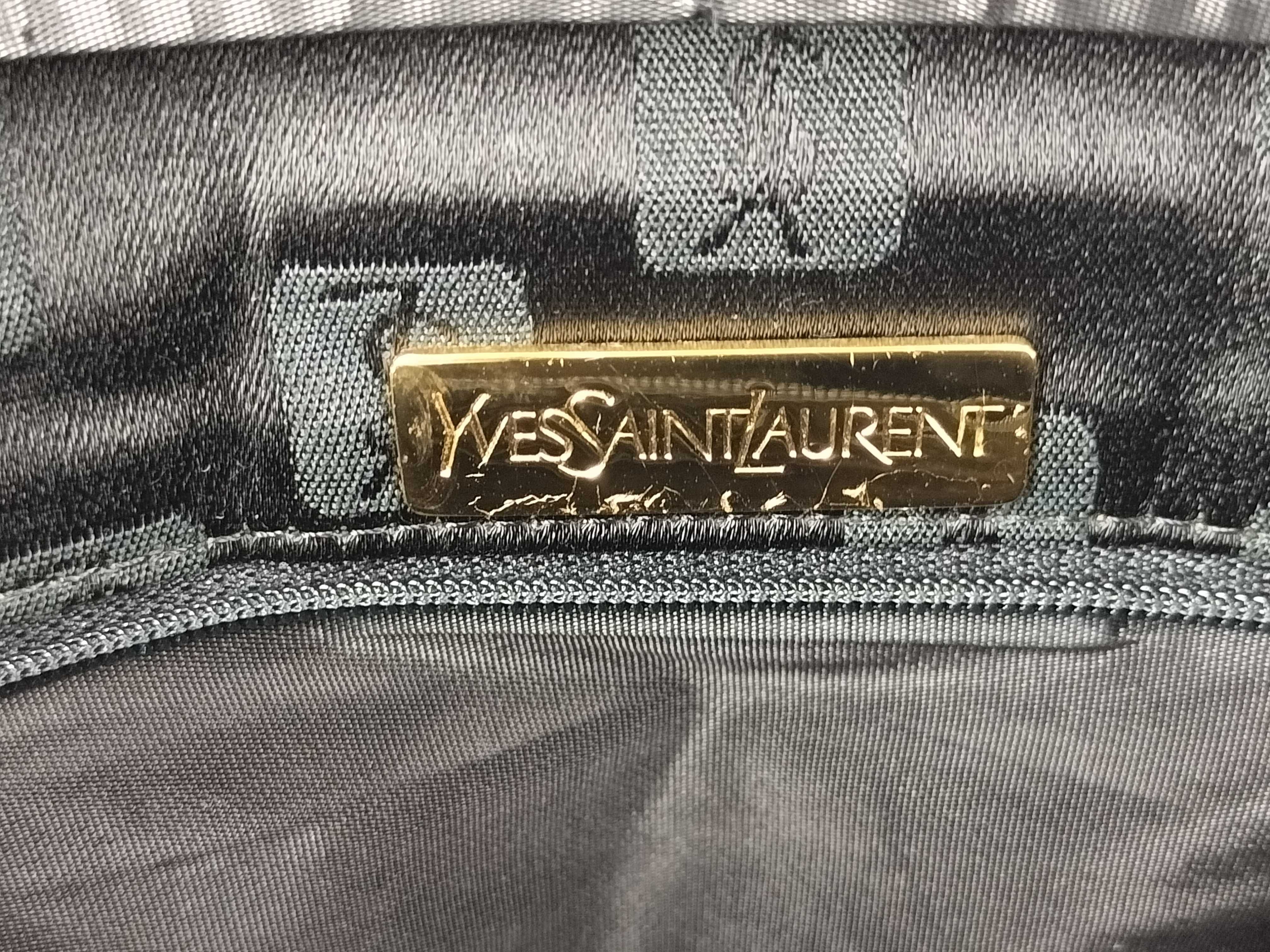 leather shoulder bag — view 12