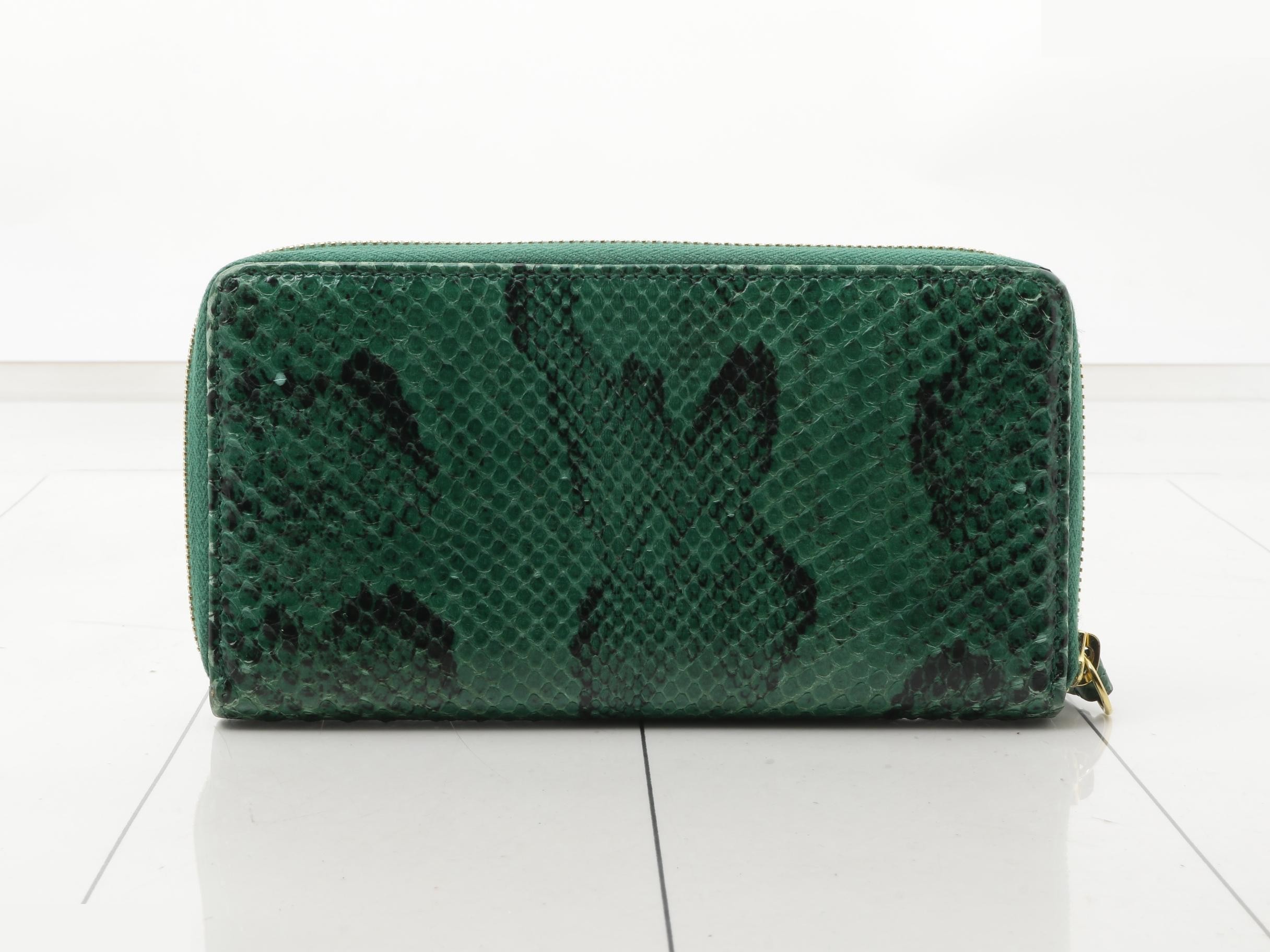GG Marmont Round Zipper Long Wallet, Green Python — view 2
