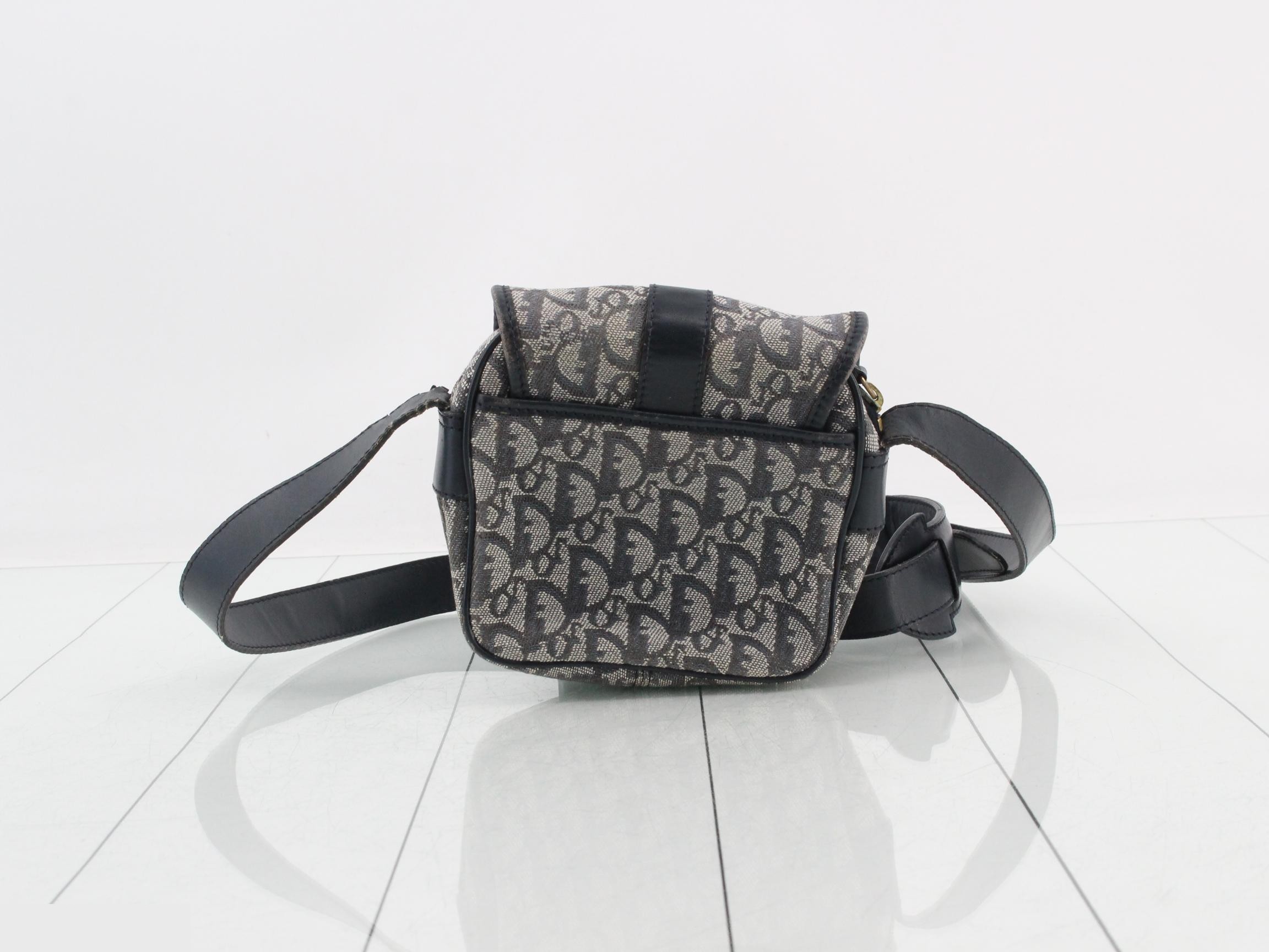 Trotter (bag) - Shoulder bag — view 2