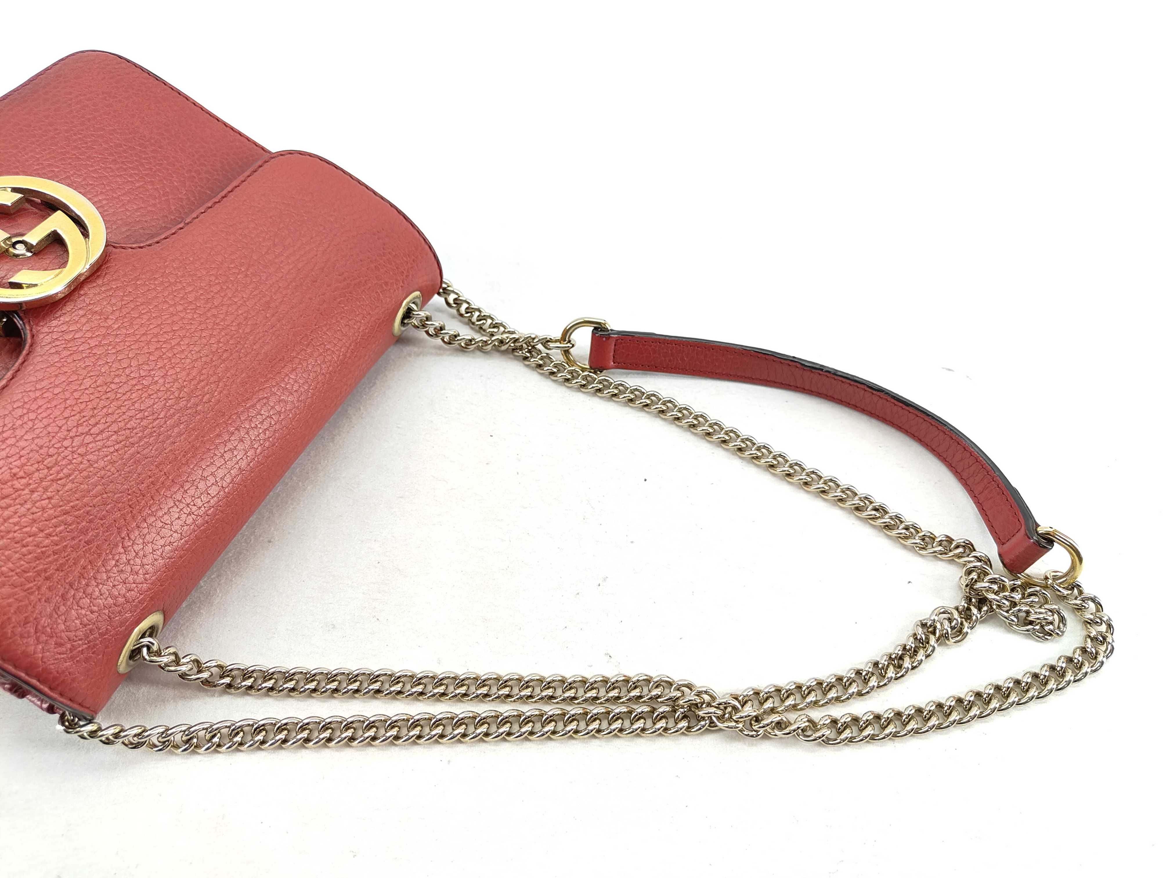 Interlocking Chain Shoulder Bag — view 4