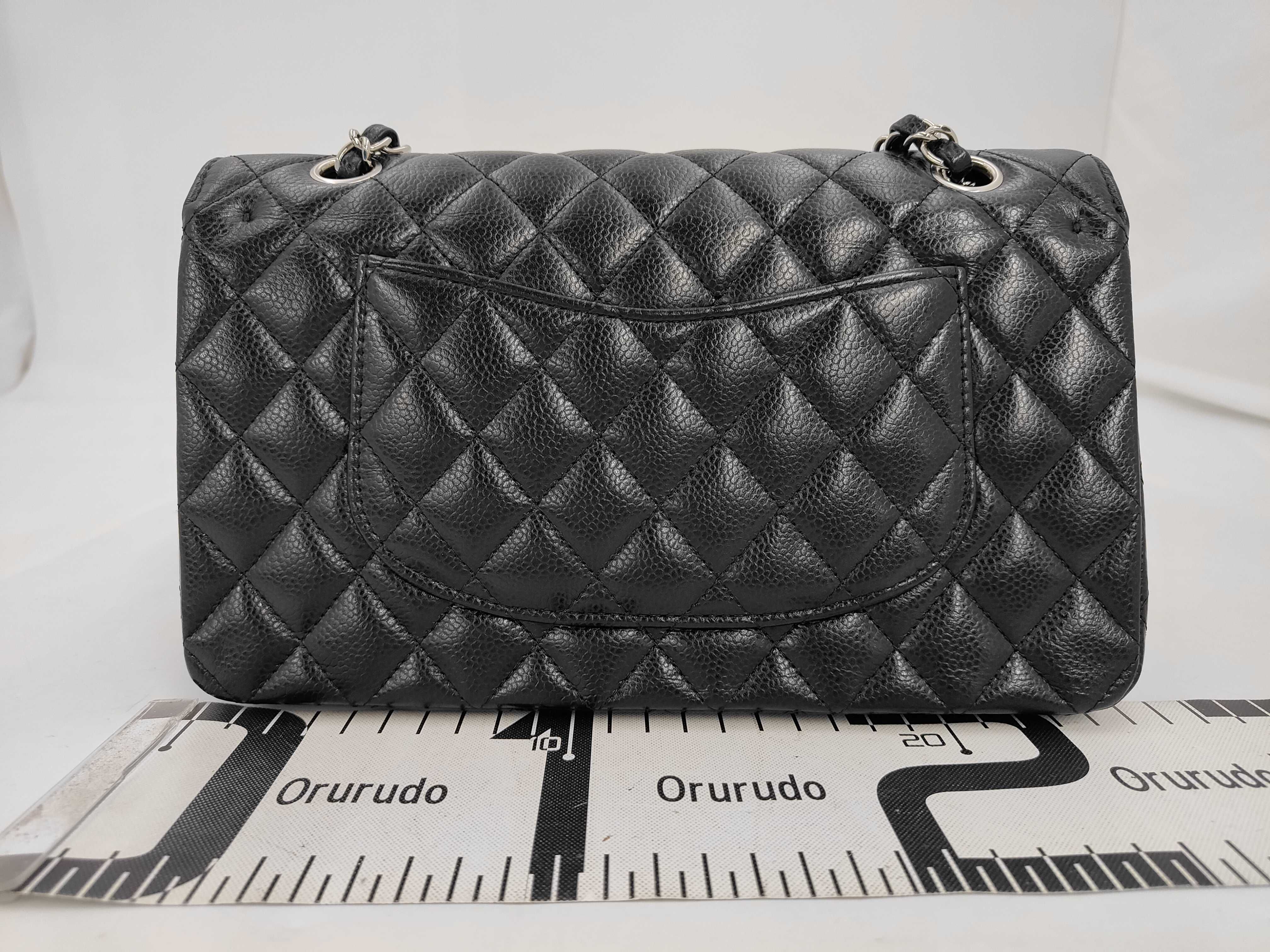Matelassé 25 Caviar Leather Black Silver Hardware Serial Number 21-series Shoulder Bag — view 2