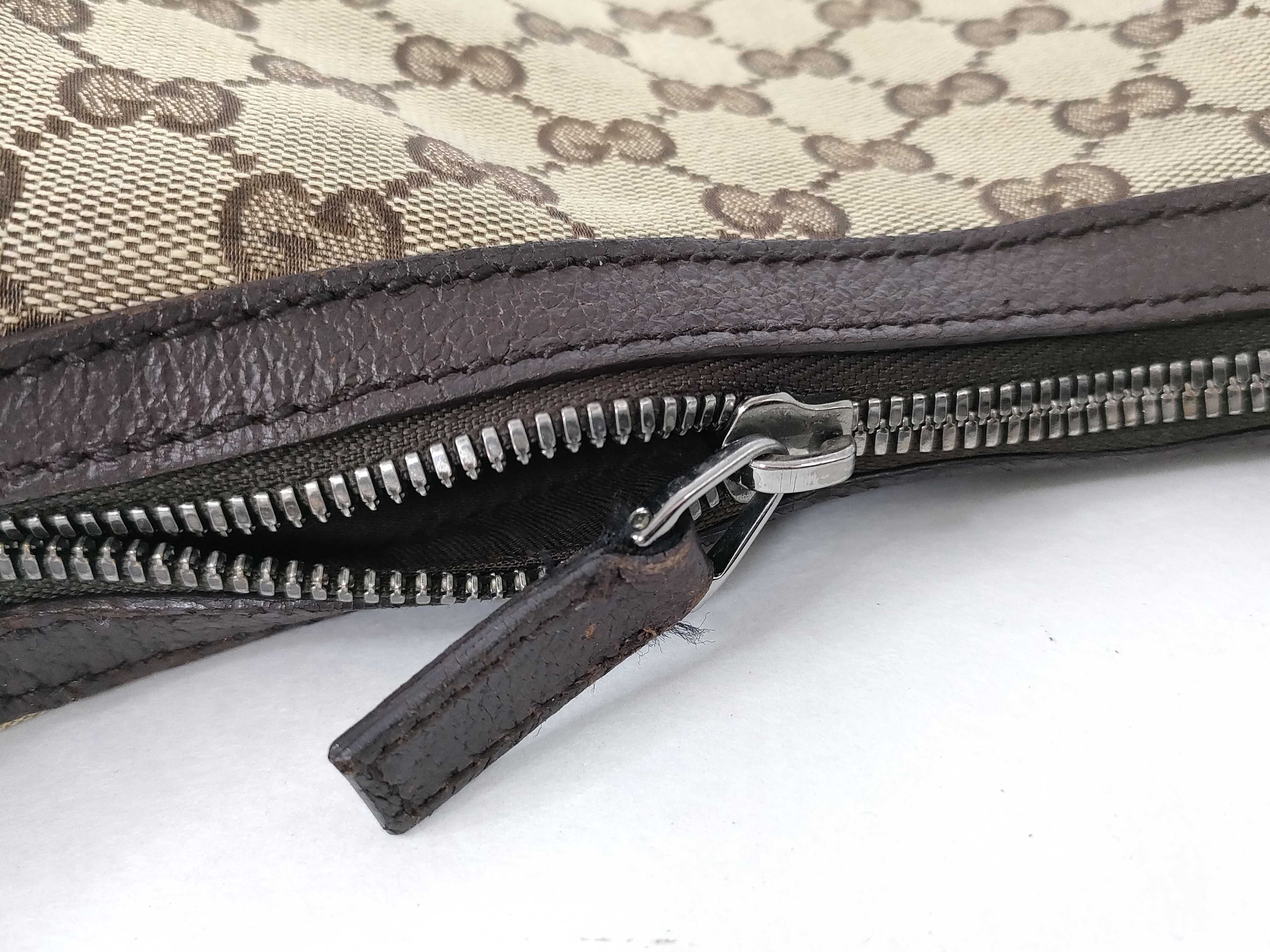 GG Canvas Shoulder Bag Half Moon Canvas Shoulder Bag — view 13