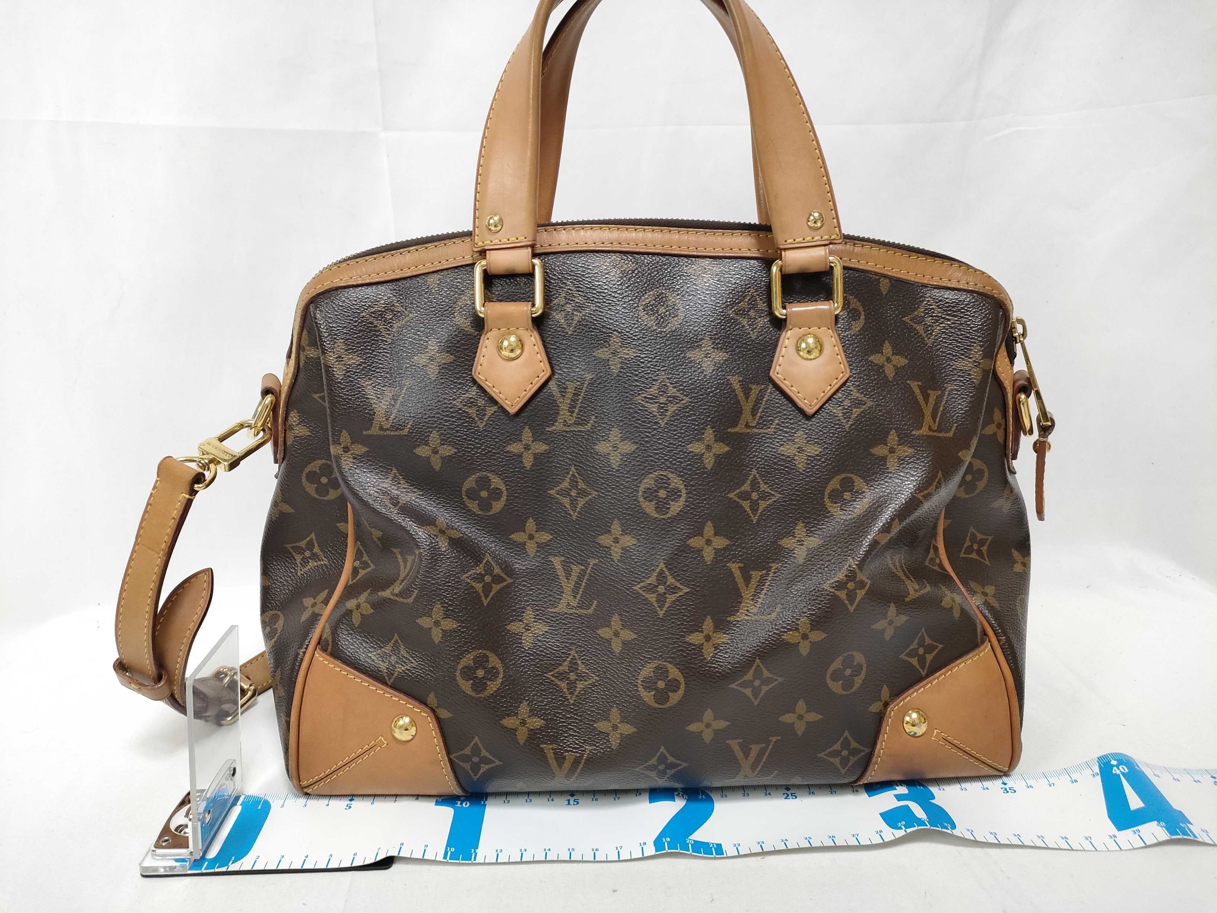 Monogram Louis Vuitton Monogram Hand Shoulder Bag Handbag — view 2
