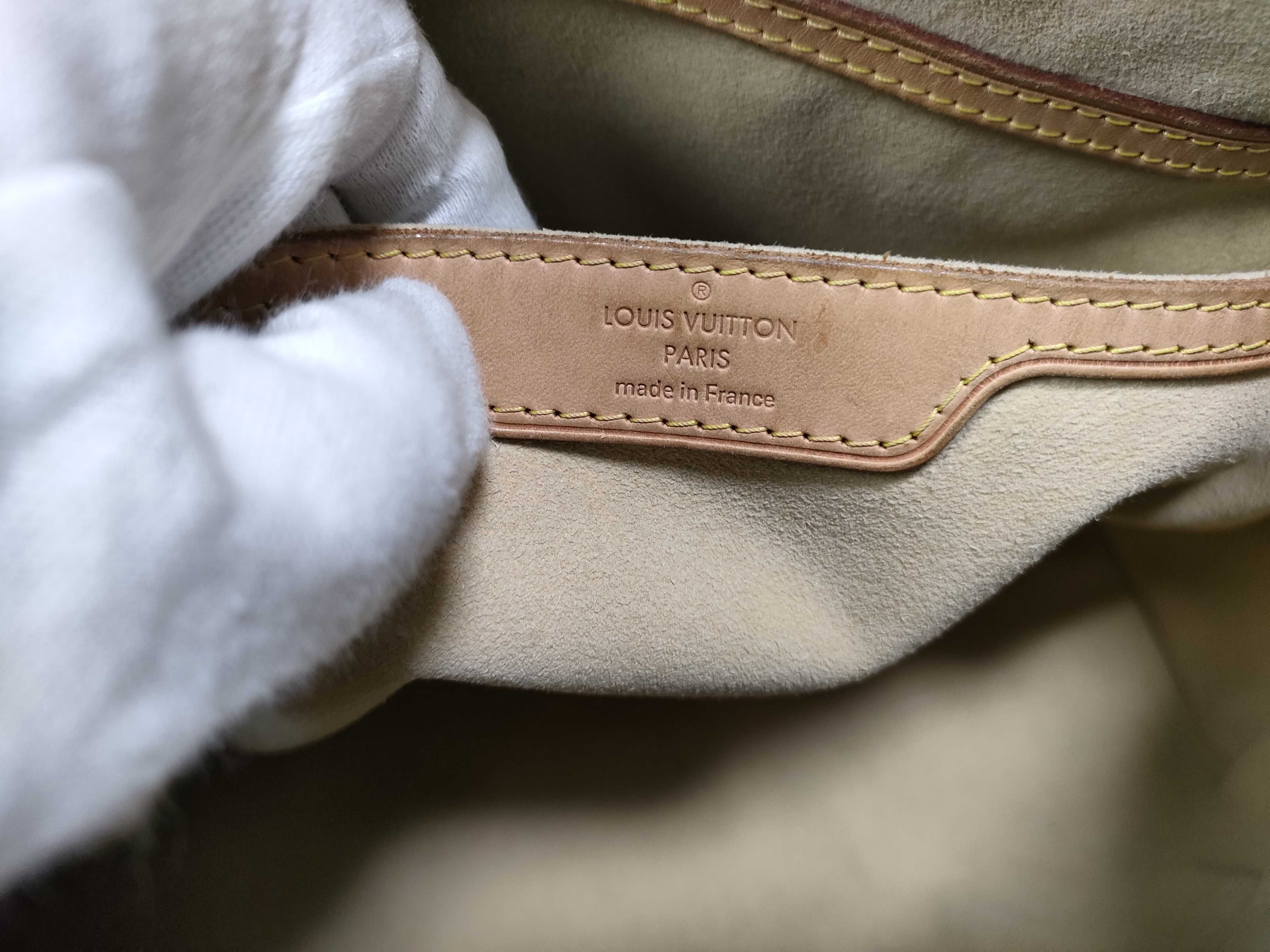 Monogram Louis Vuitton Monogram Hand Shoulder Bag Handbag — view 14