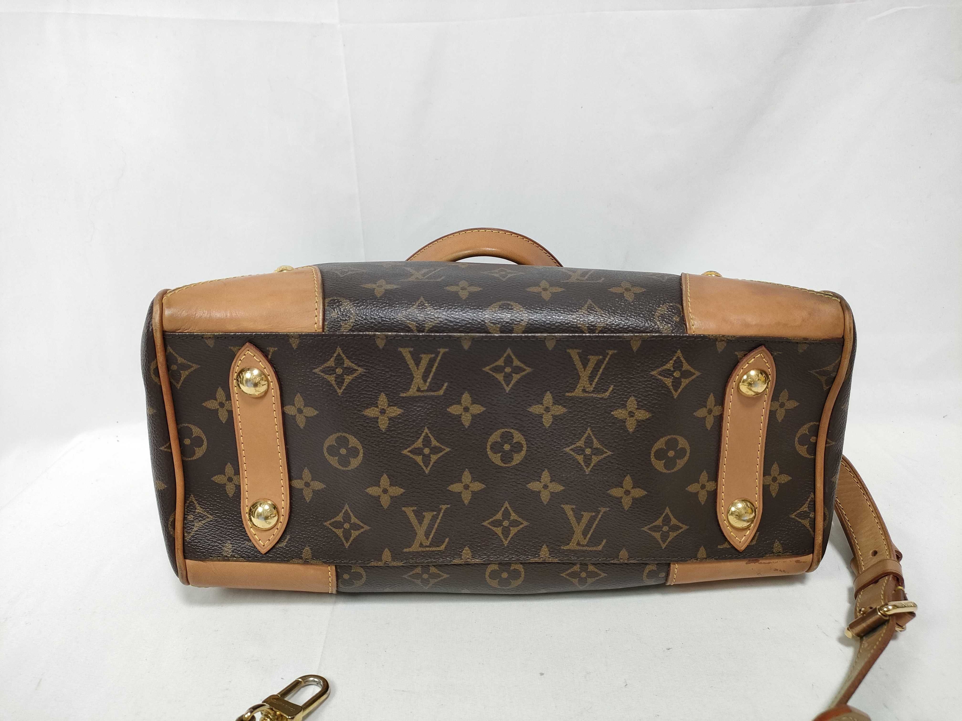 Monogram Louis Vuitton Monogram Hand Shoulder Bag Handbag — view 3