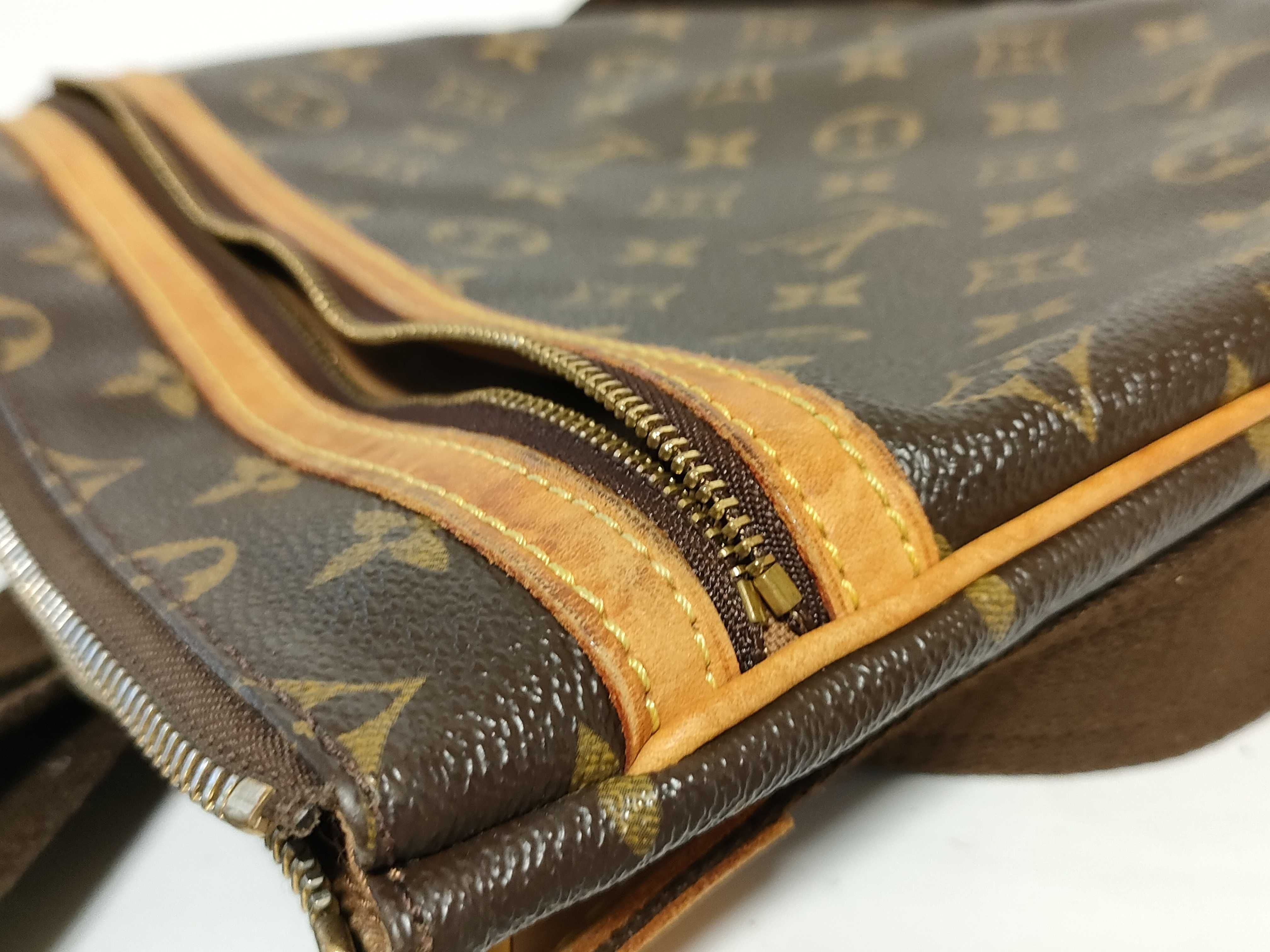 Monogram Pochette Bosphore M40044 MI1015 Brown Shoulder Bag — view 14