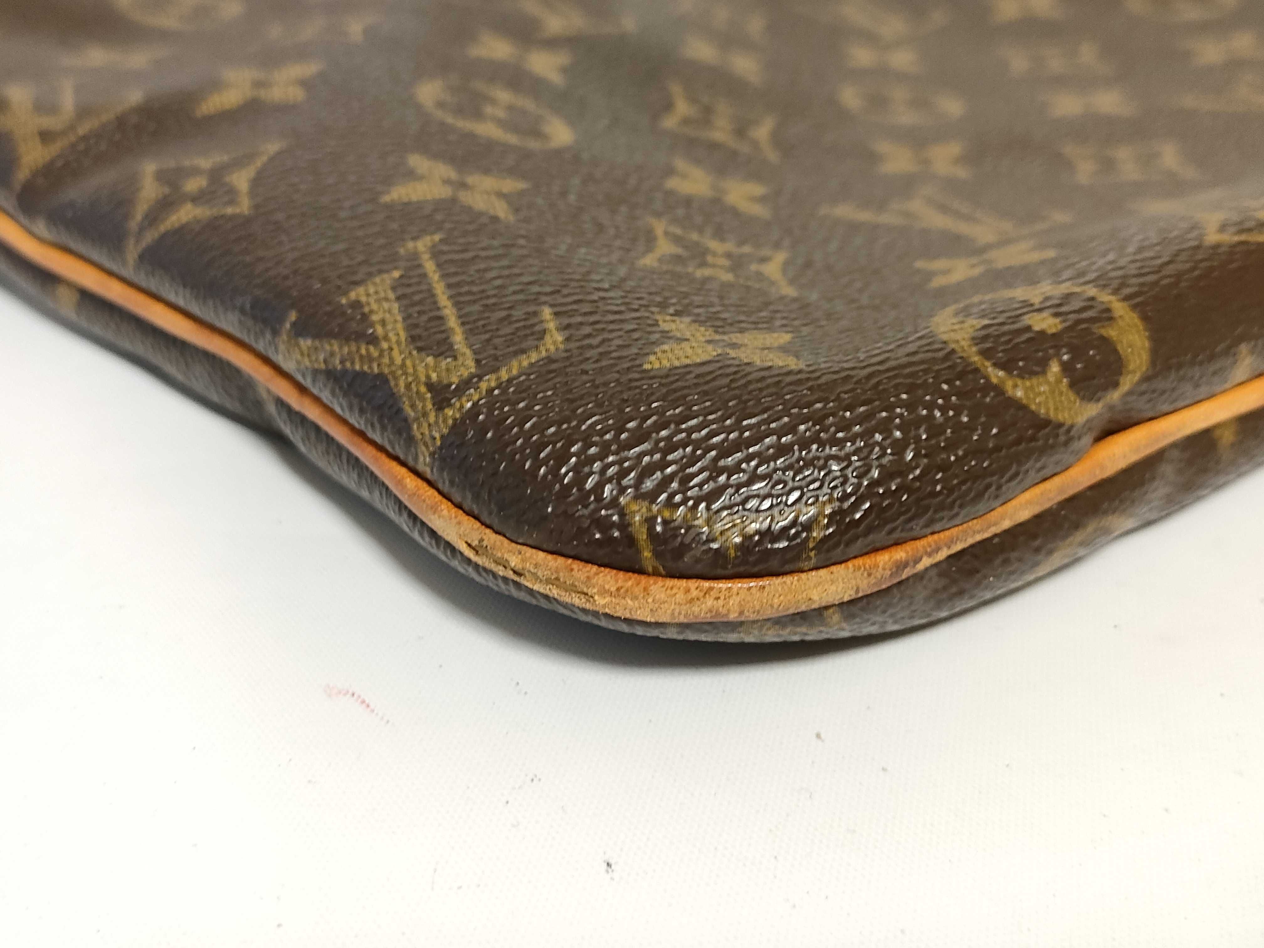 Monogram Pochette Bosphore M40044 MI1015 Brown Shoulder Bag — view 7