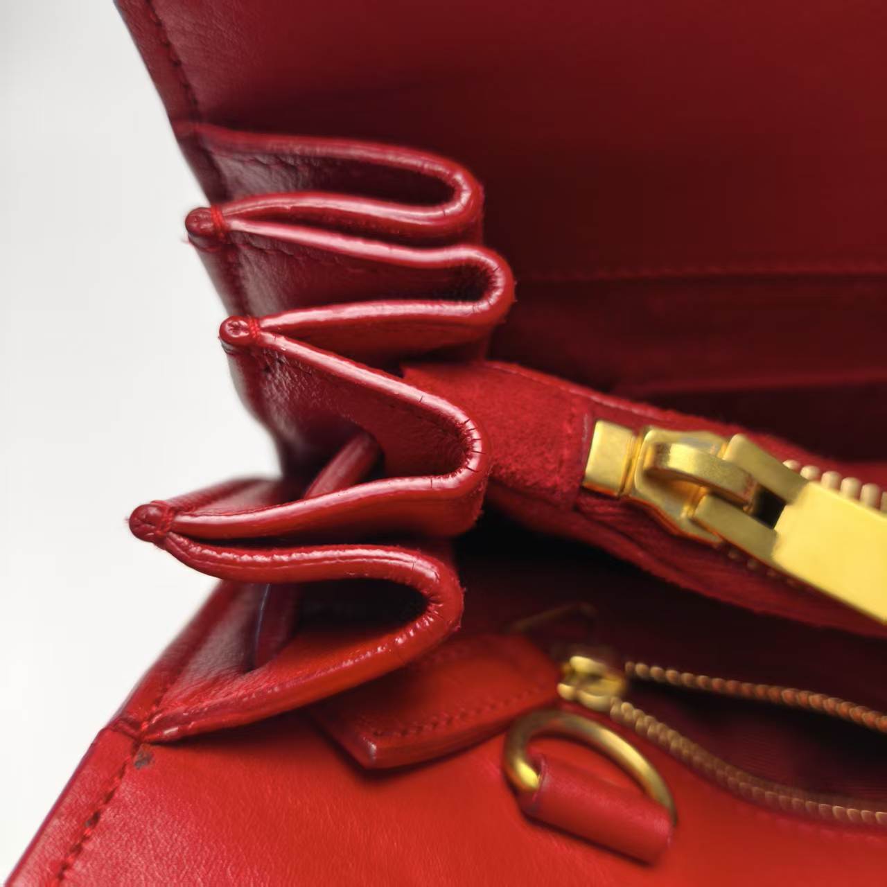 【*Shipped from: China*】Yves Saint Laurent Sac de Jour Leather Shoulder Bag — view 12
