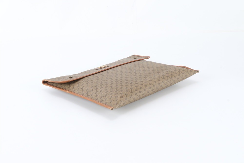 Micro GG Leather Second Bag Clutch — view 4