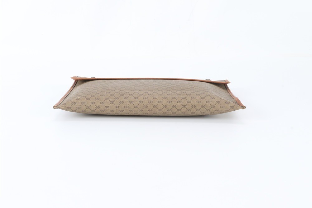 Micro GG Leather Second Bag Clutch — view 5