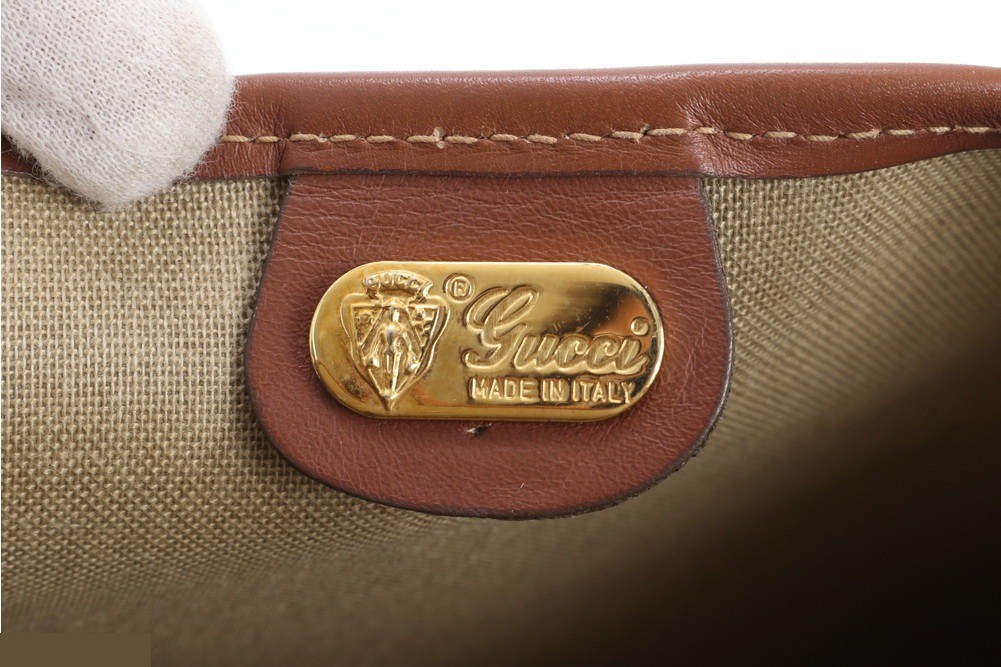 Micro GG Leather Second Bag Clutch — view 6