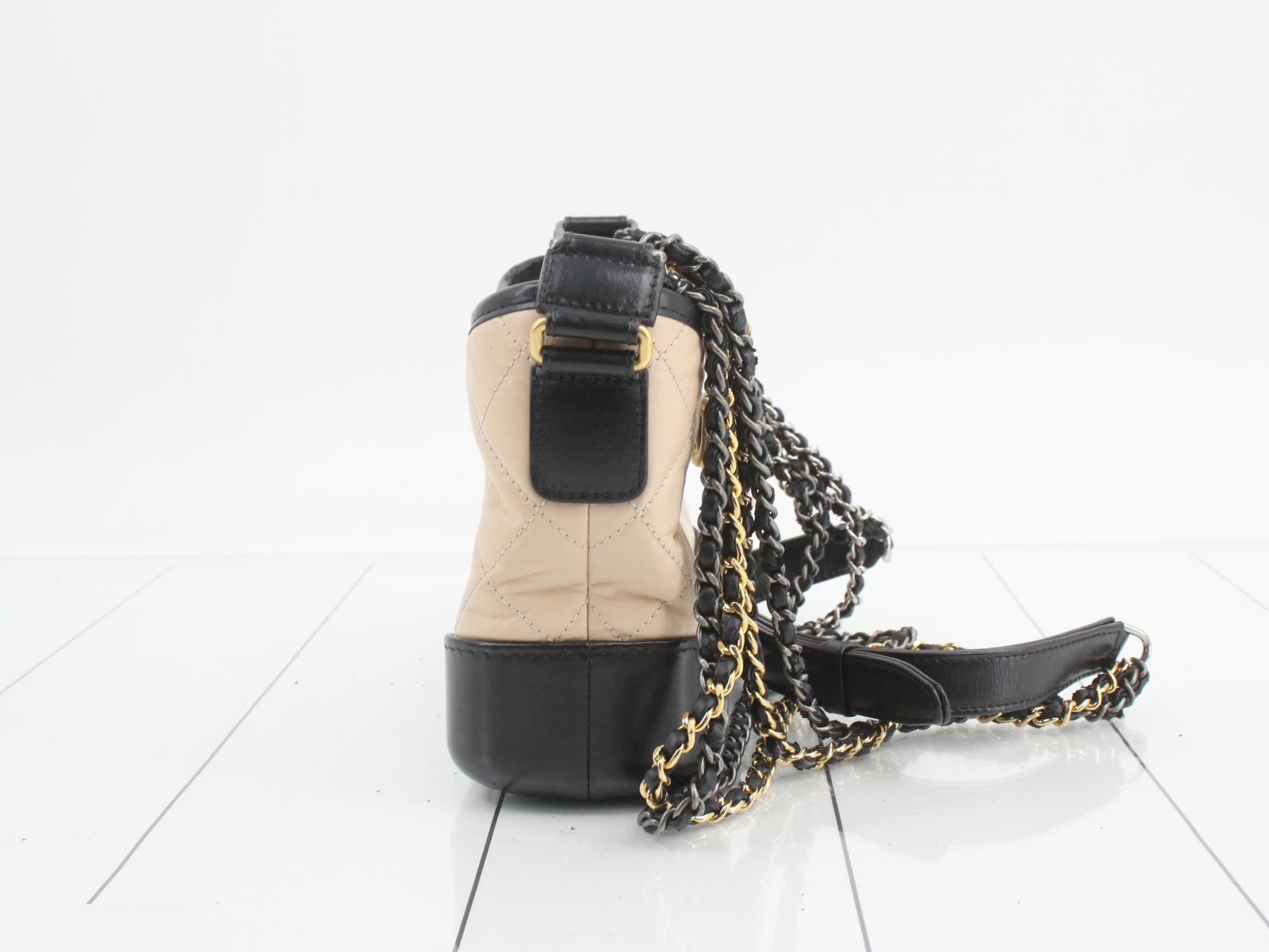 Gabrielle de Chanel small hobo bag aged calfskin — view 4