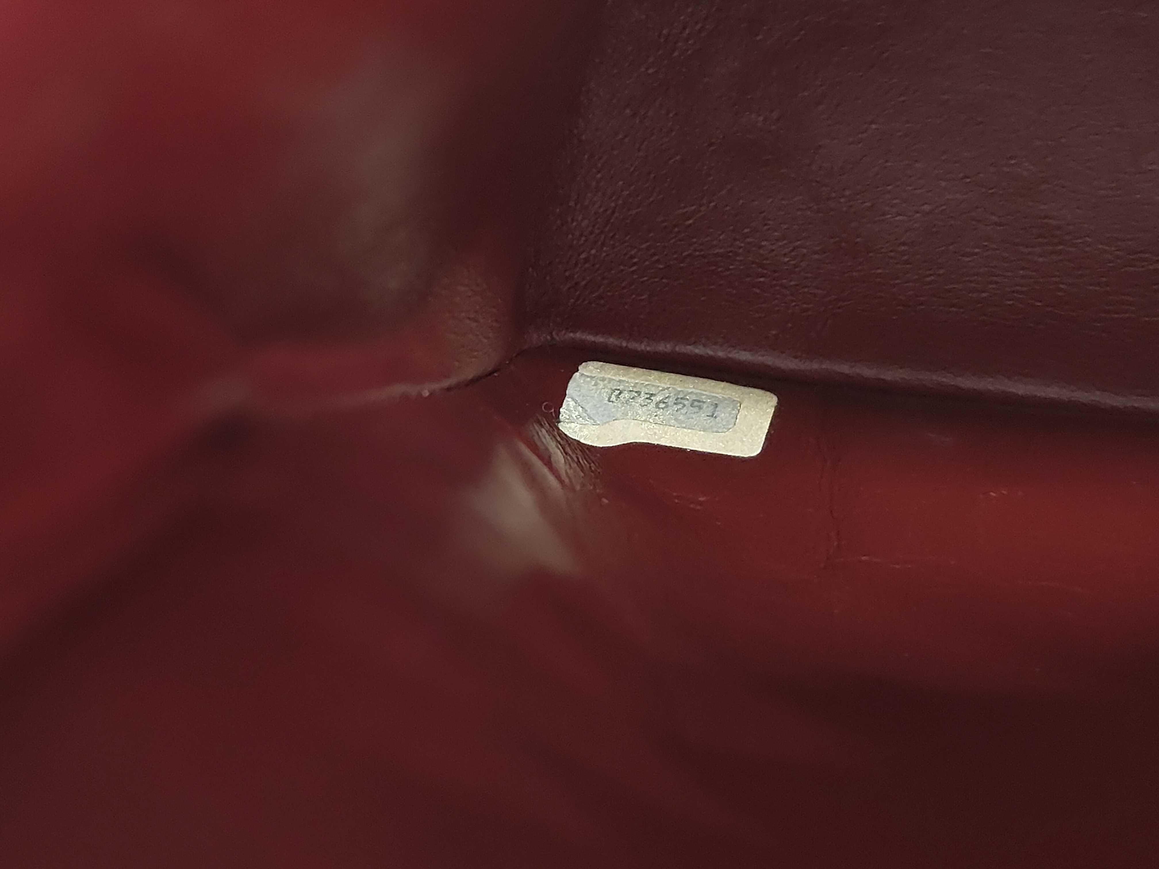 Matelassé 25 Double Flap Double Chain Lambskin Shoulder Bag — view 11