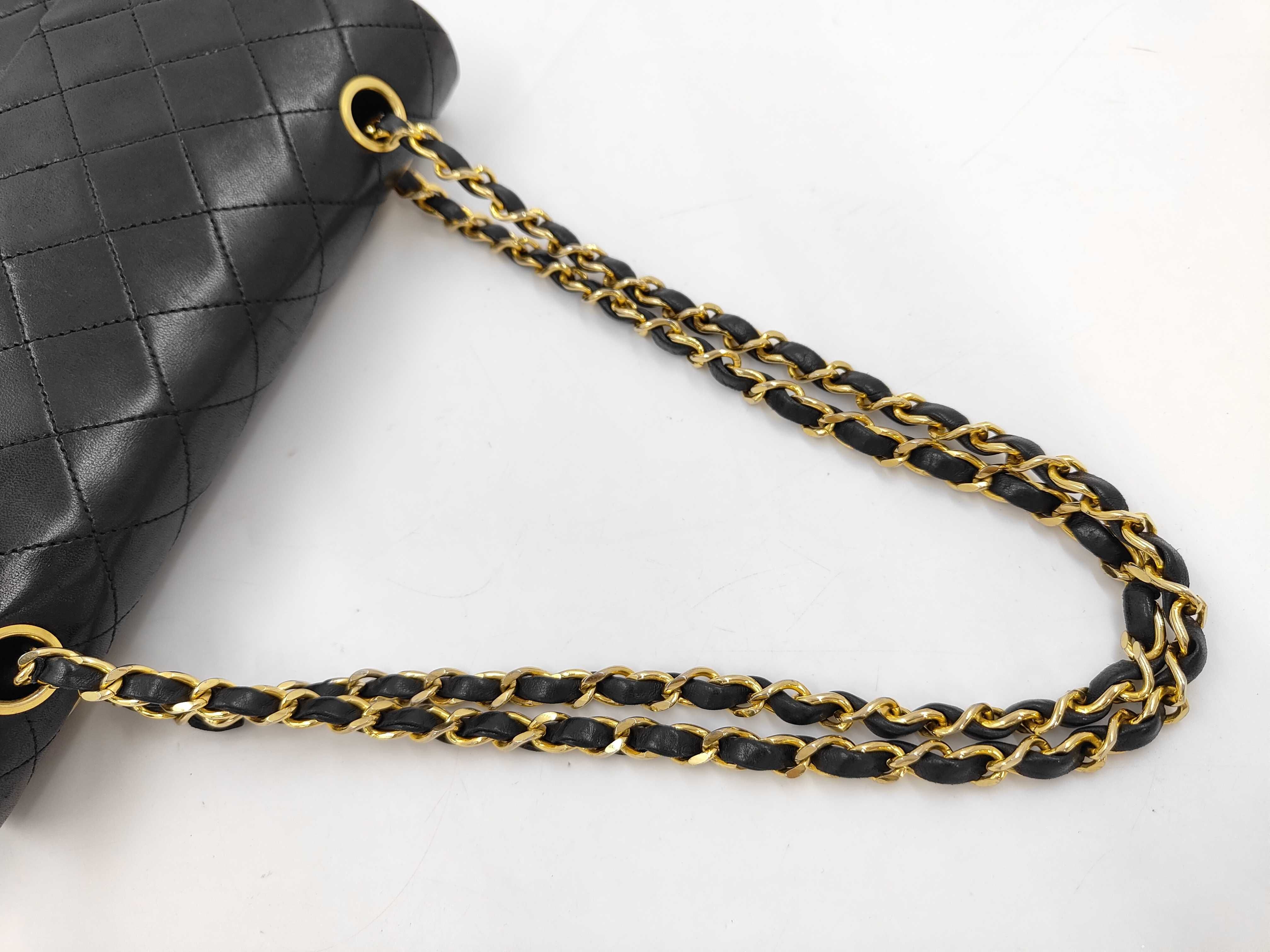 Matelassé 25 Double Flap Double Chain Lambskin Shoulder Bag — view 3