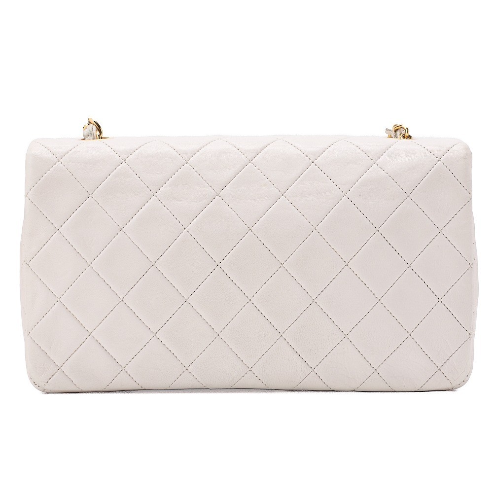 Lambskin Matelassé Full Flap Chain Shoulder Bag, White — view 2