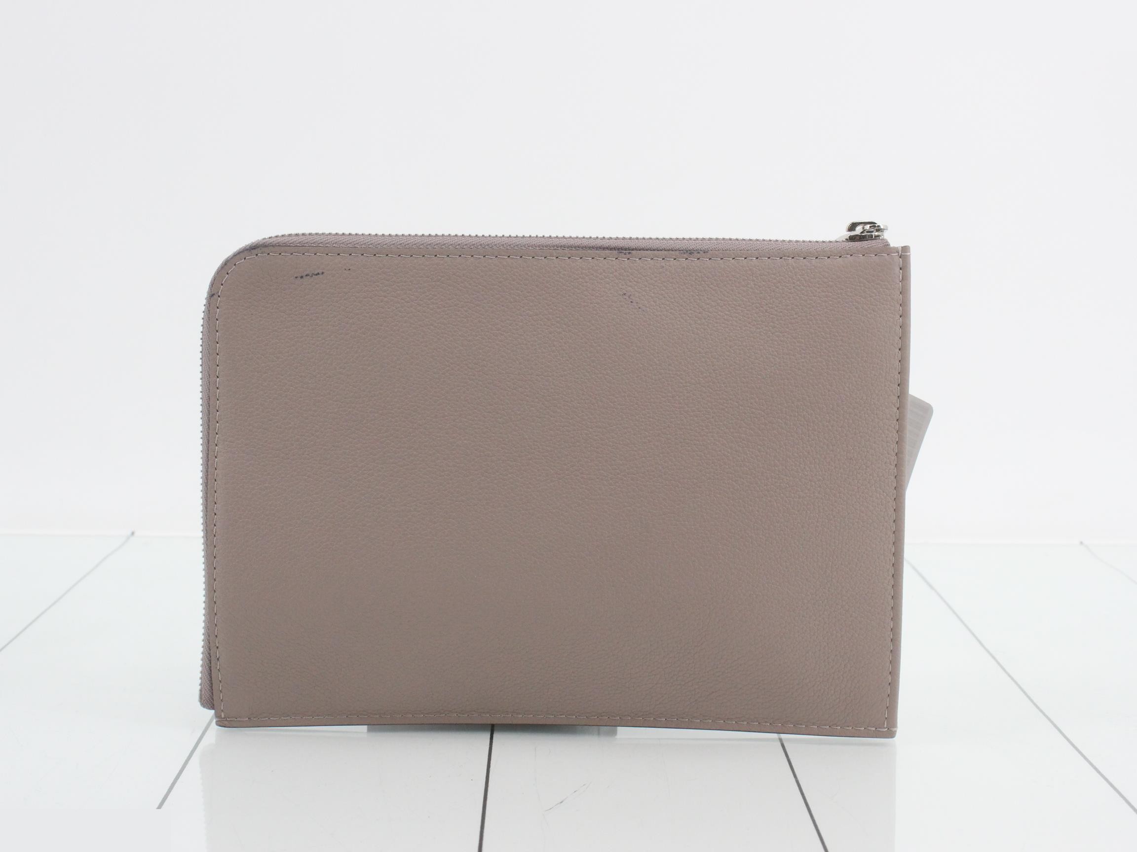 Pochette Jour PM Taurillon Leather Greige — view 2