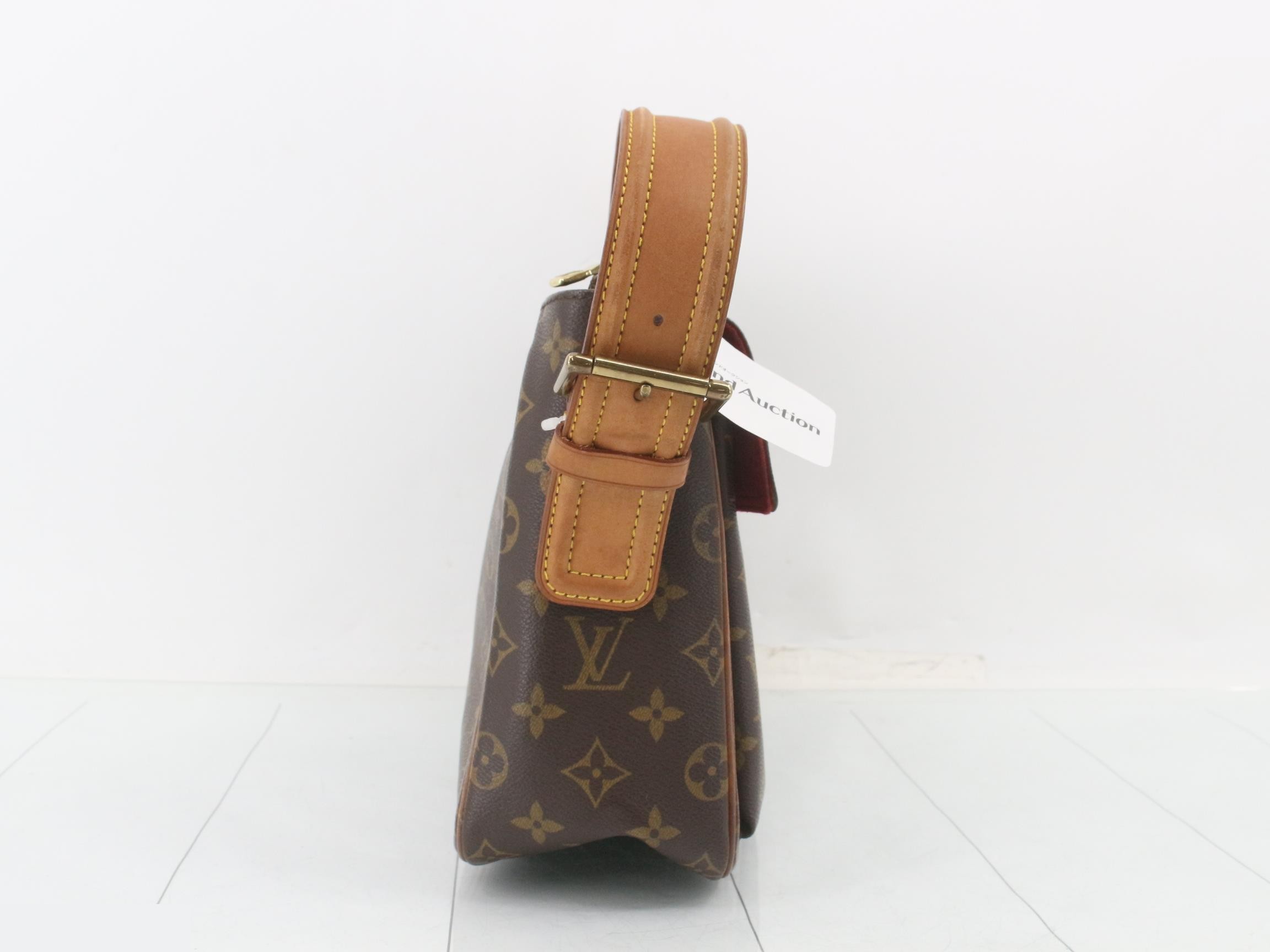 shoulder bag — view 4