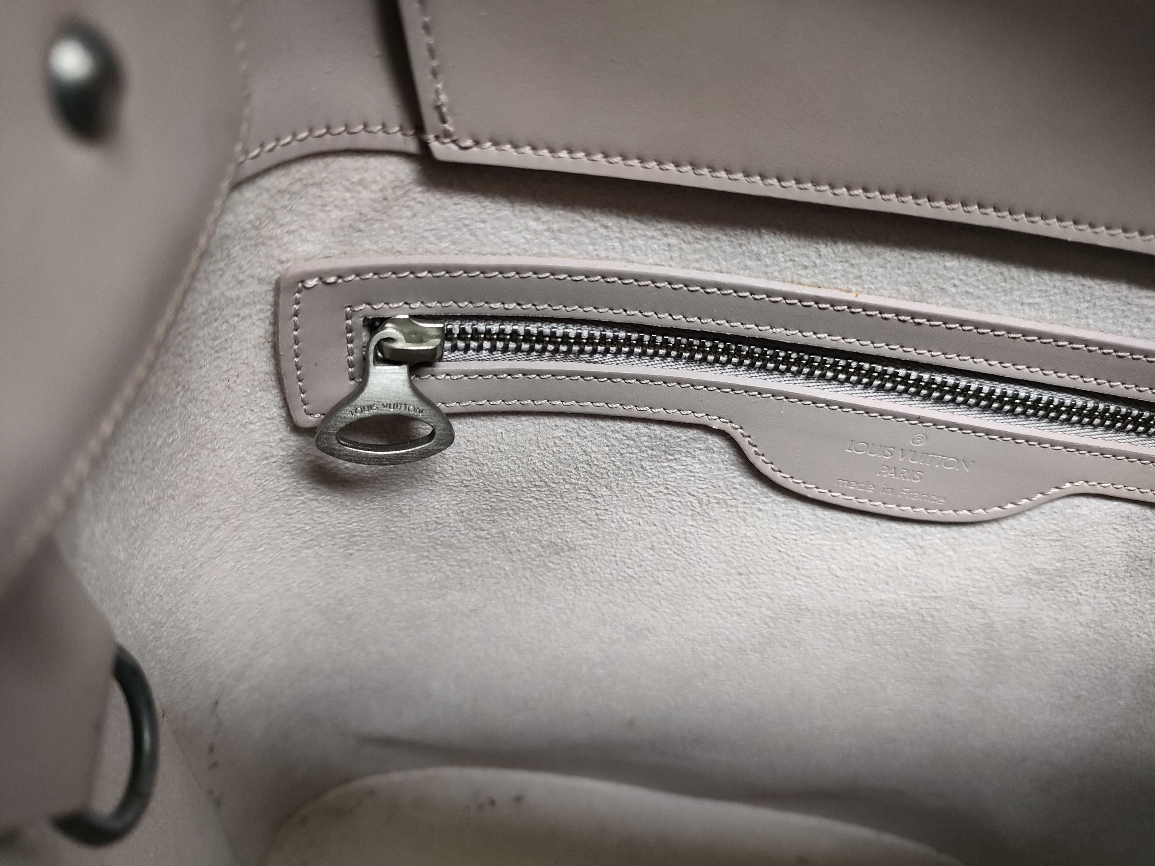Epi Verso Shoulder Bag — view 13