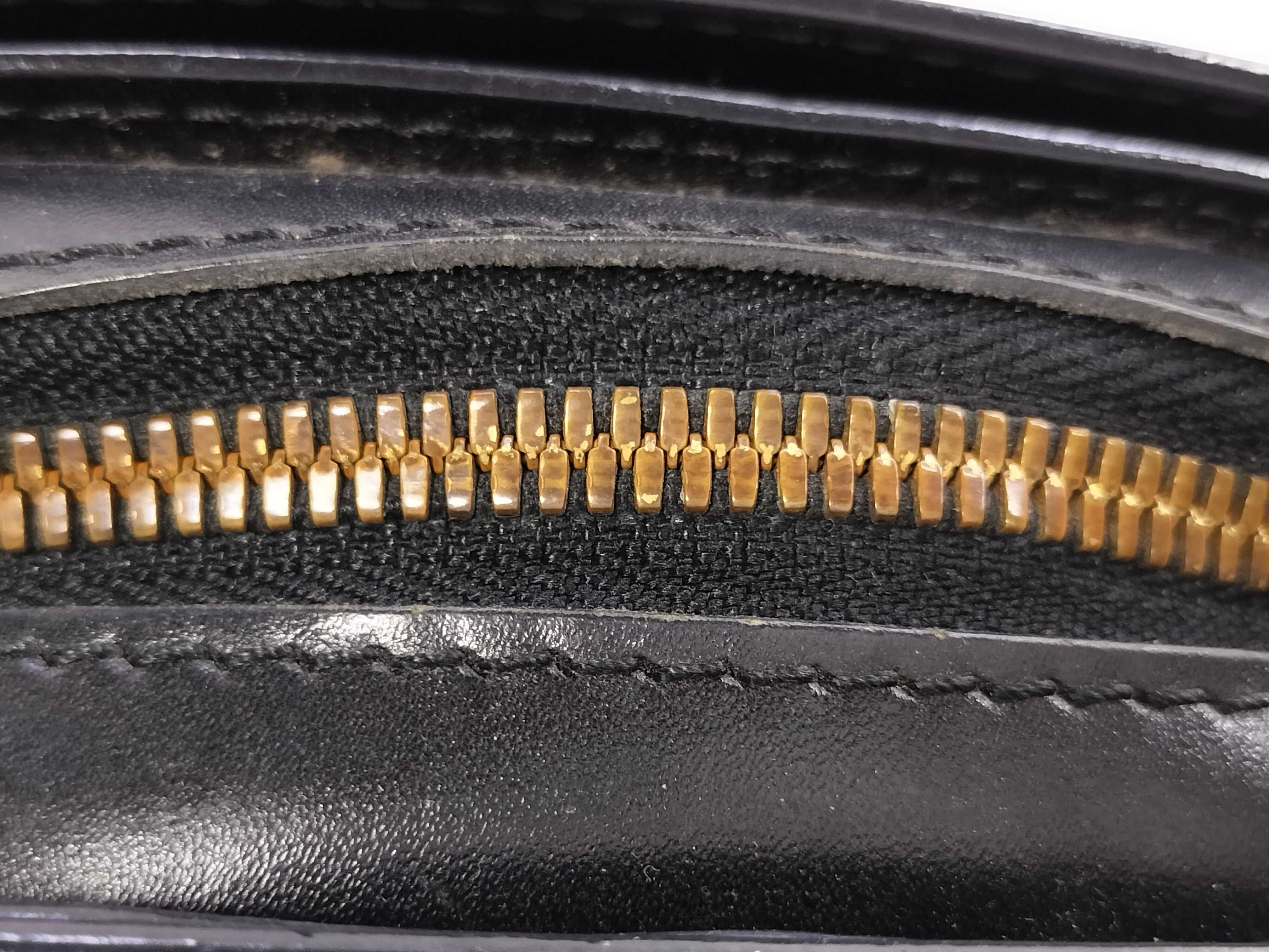 Epi Pont Neuf PM Handbag — view 9