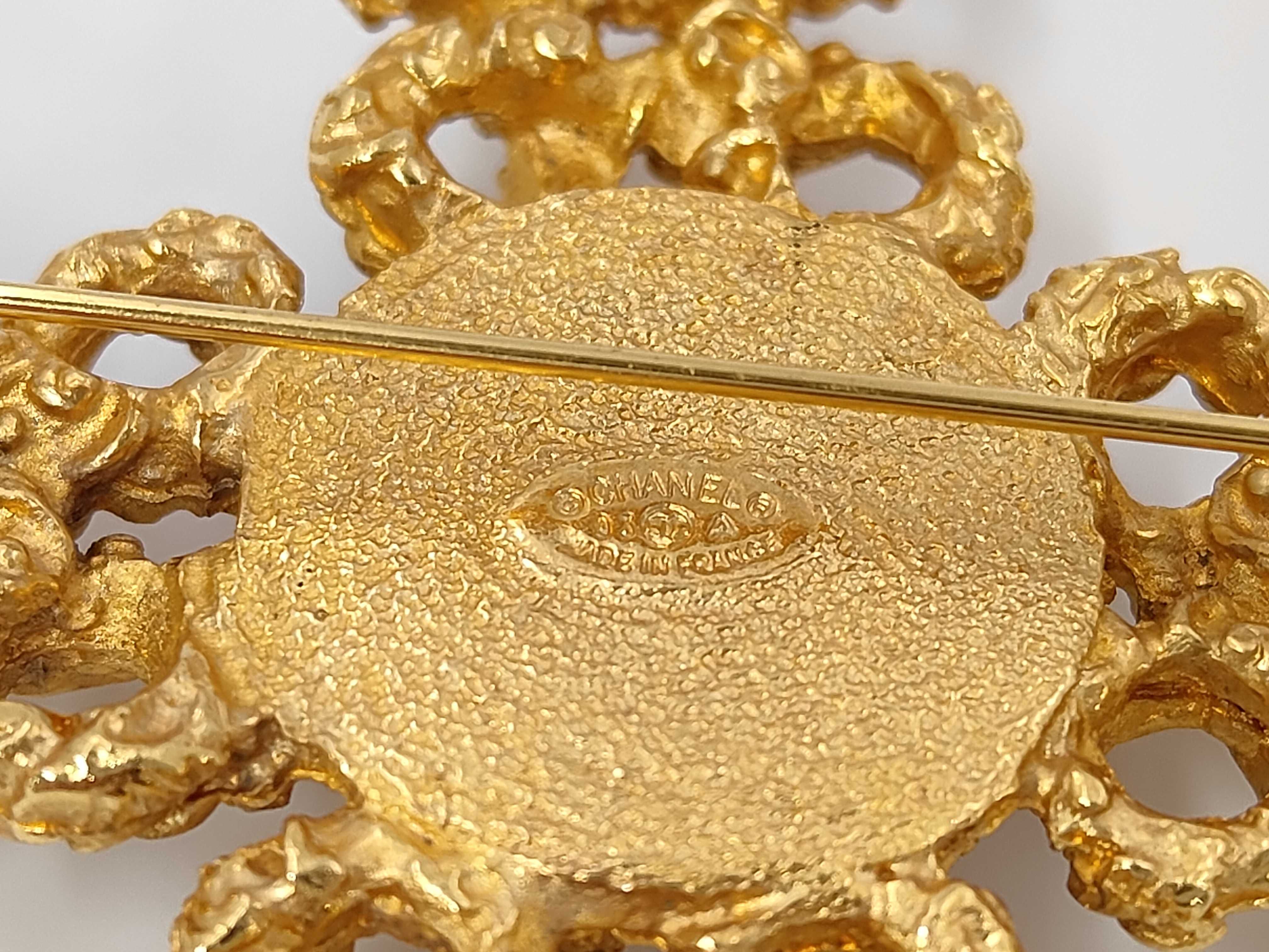 faux pearl brooch with gold hardware — view 5
