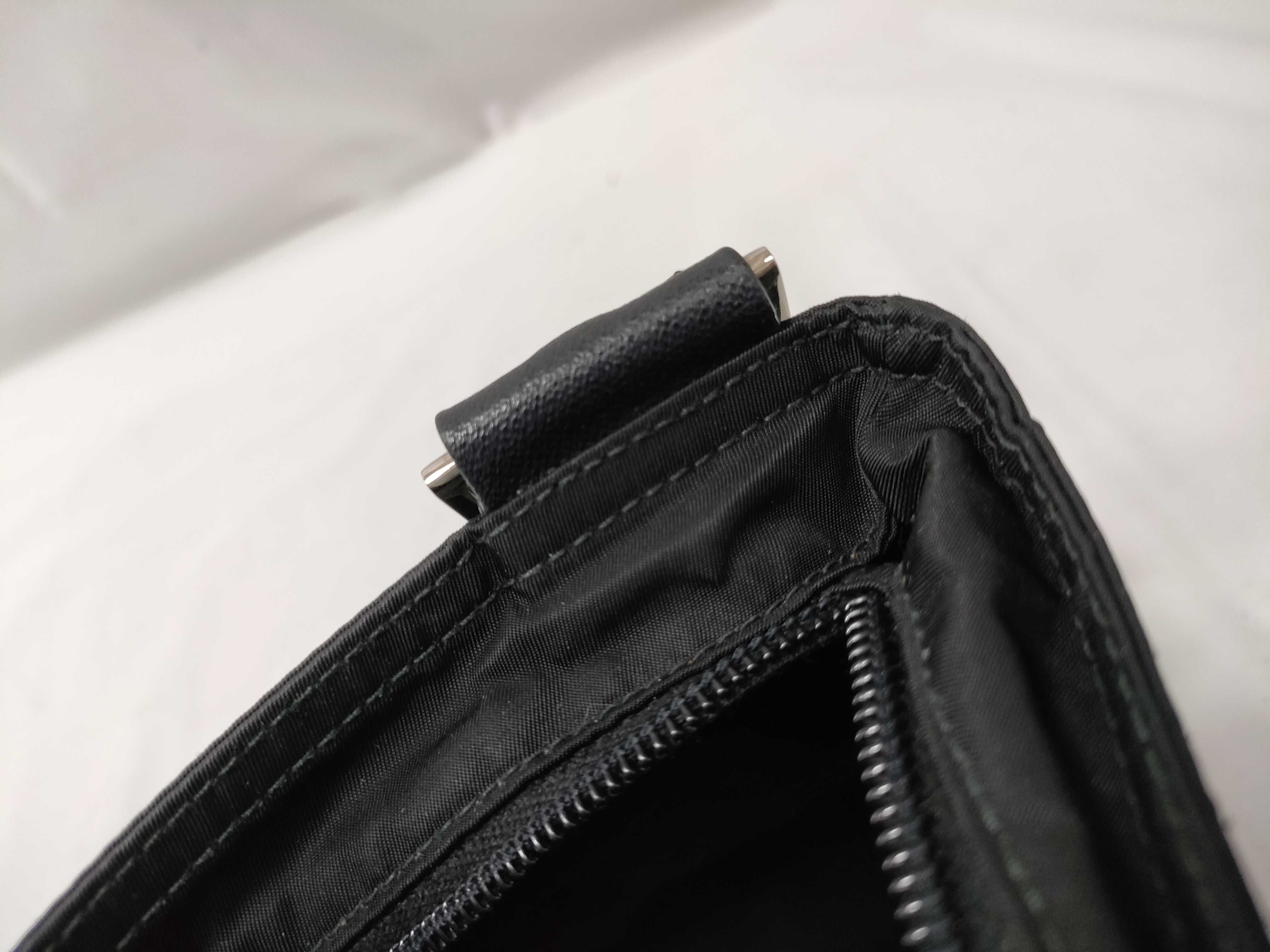 Nylon Shoulder Bag (No Gusset) — view 9