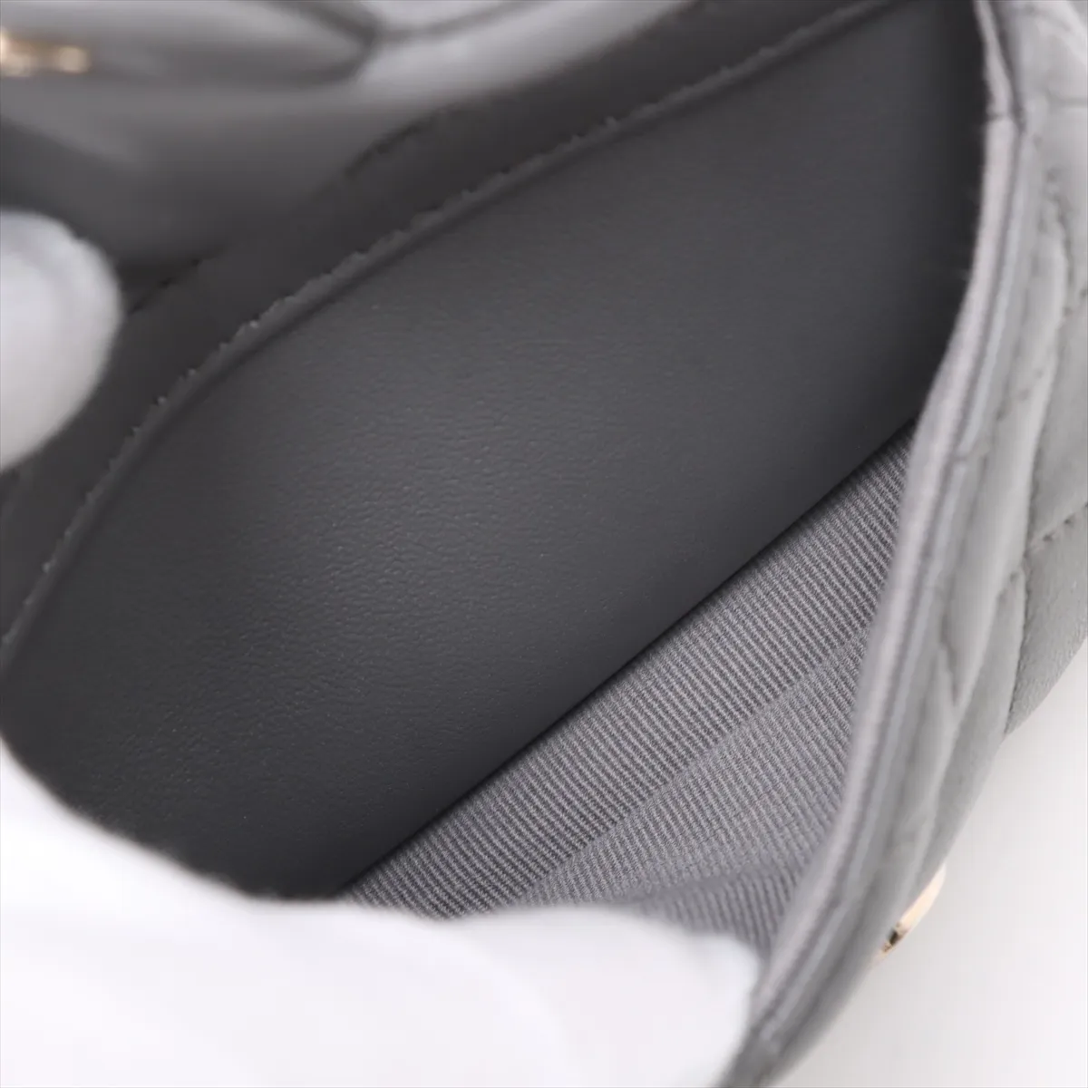 Matelasse Lambskin Chain Backpack Gray Gold Hardware N48U64C5 Random Plate — view 9