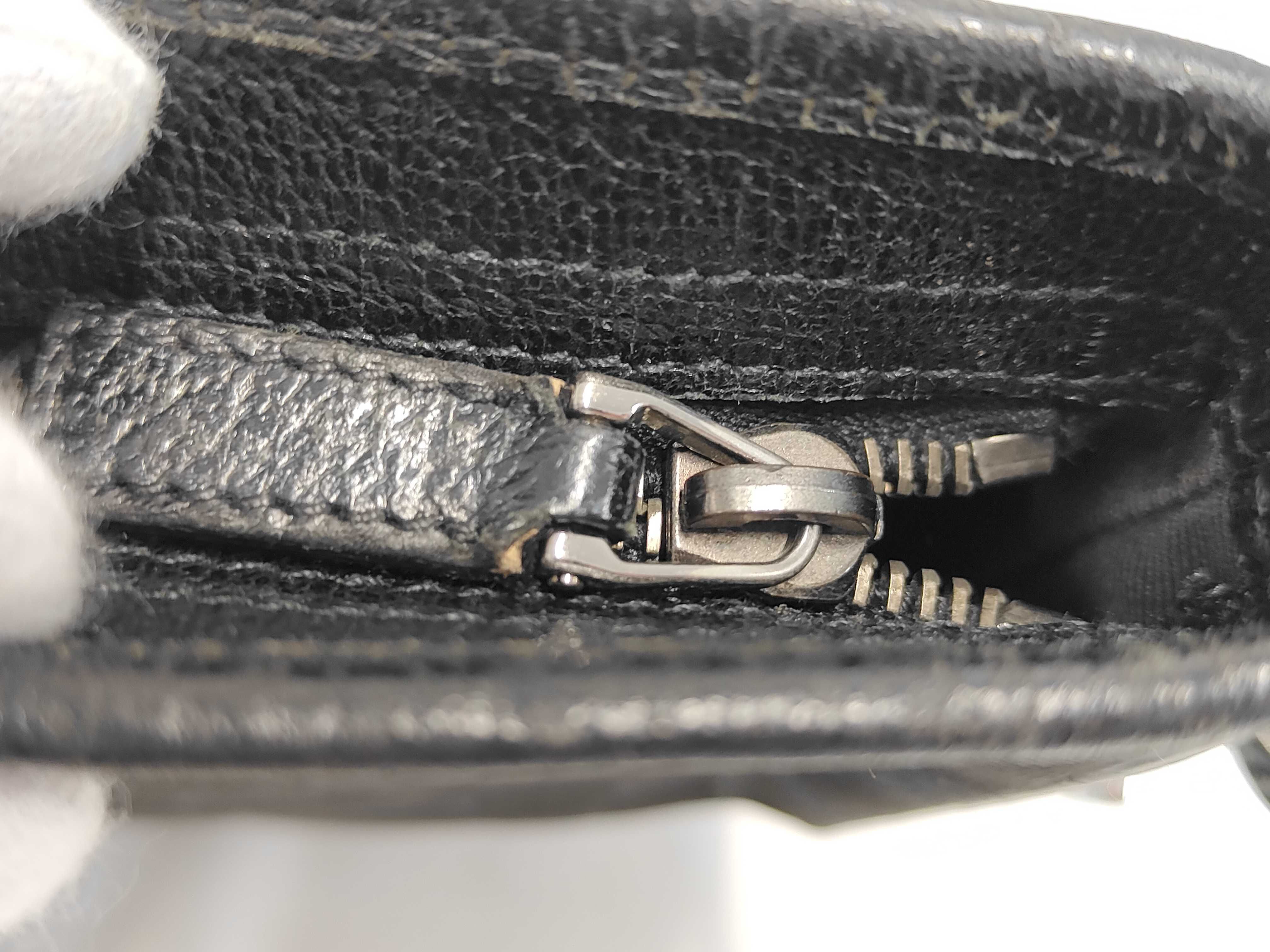 GG Canvas x Leather Shoulder Bag — view 7