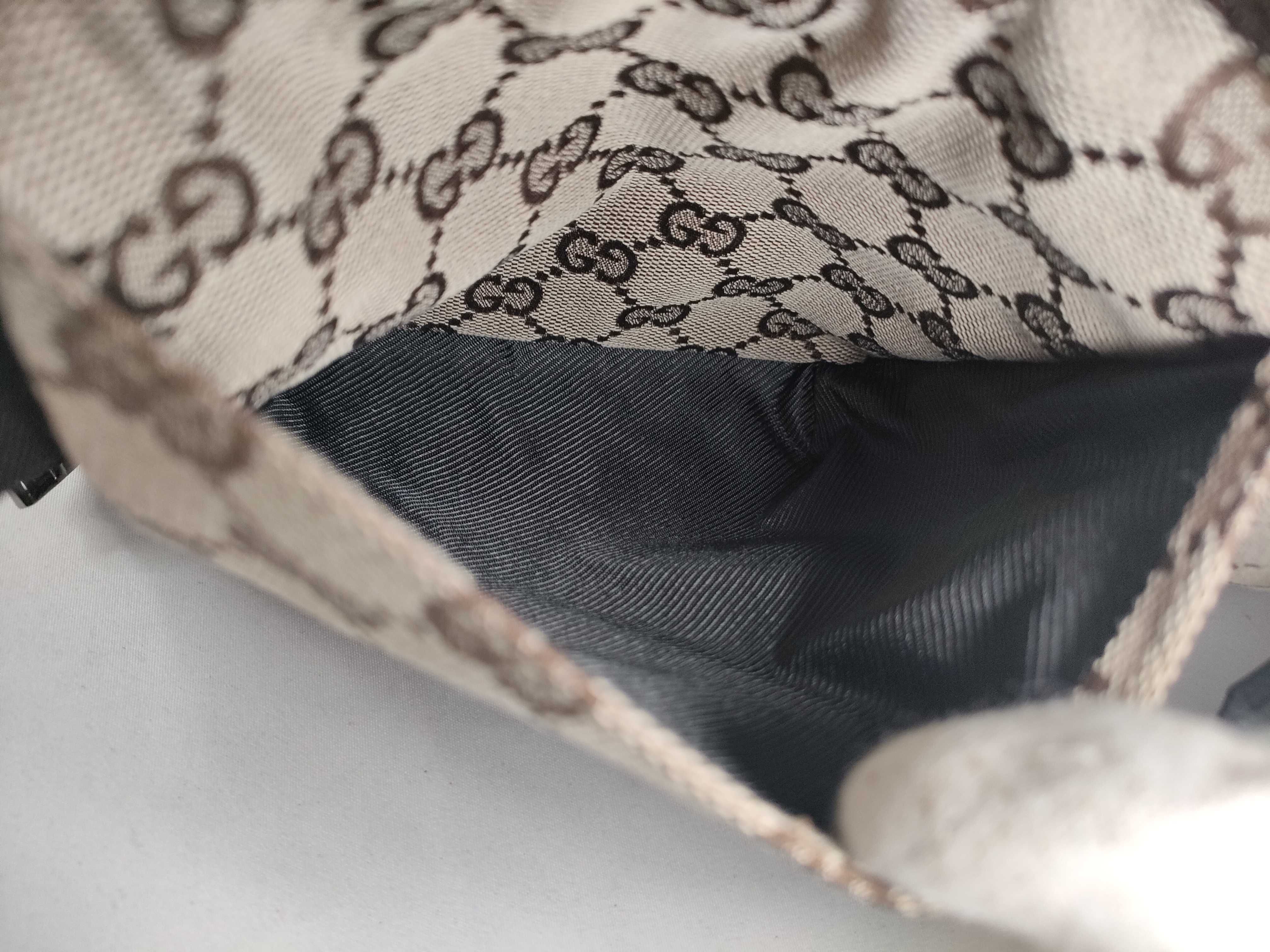 GG Canvas Body Bag 28566 — view 12
