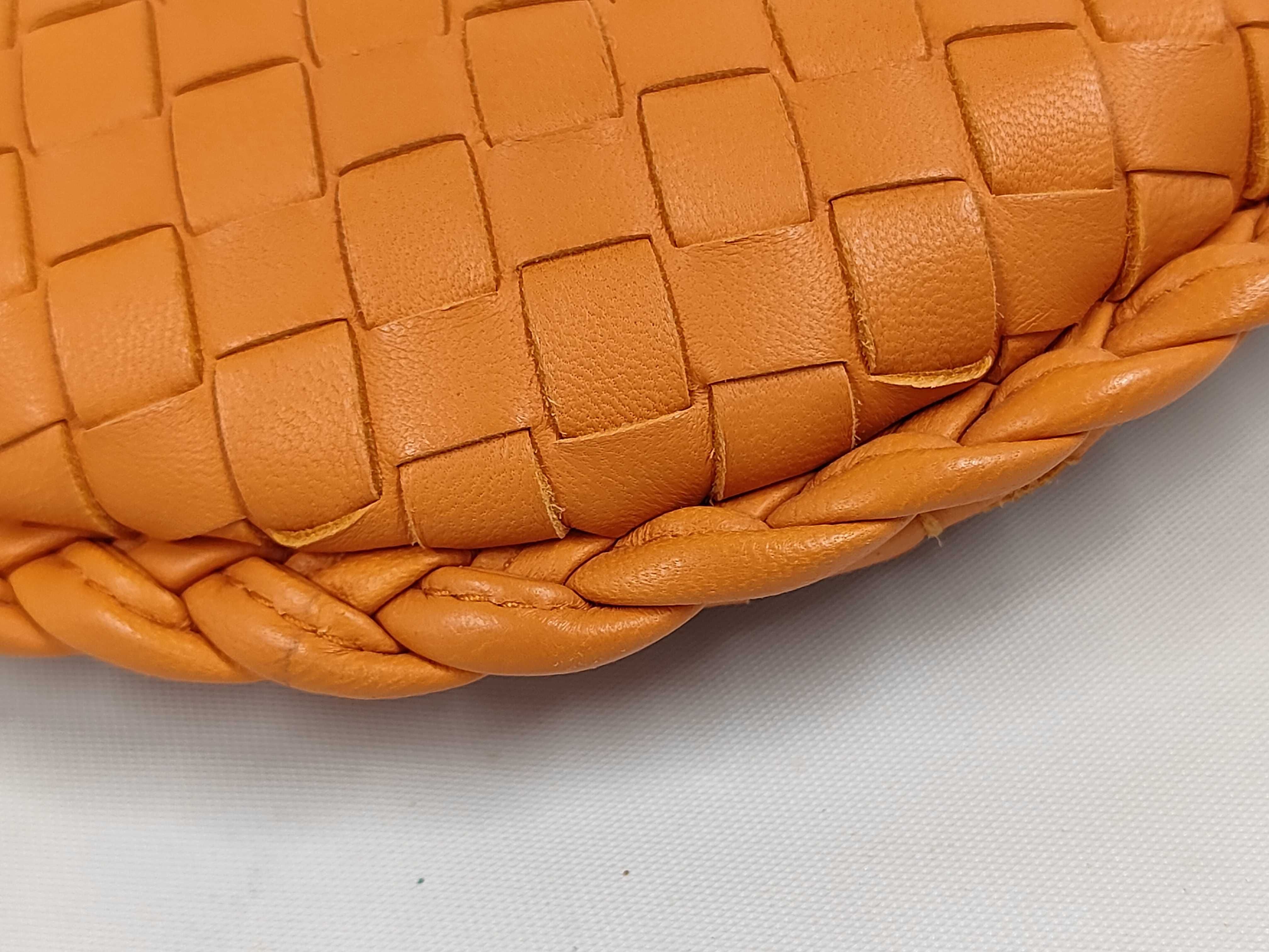 Intrecciato Hobo Orange One-Shoulder Bag with Mirror — view 4