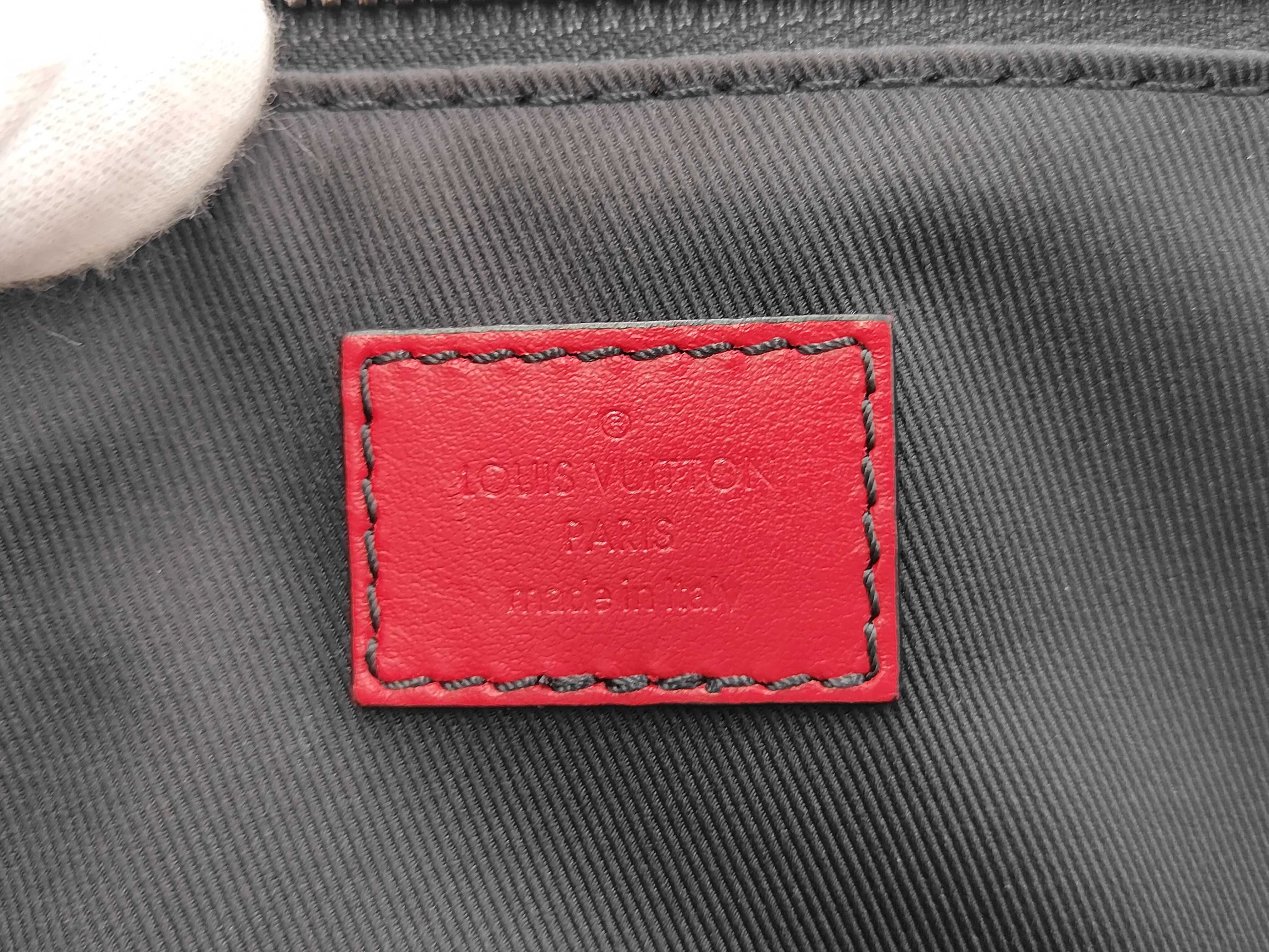 Keepall 50 M55571 Shoulder Bag — view 10