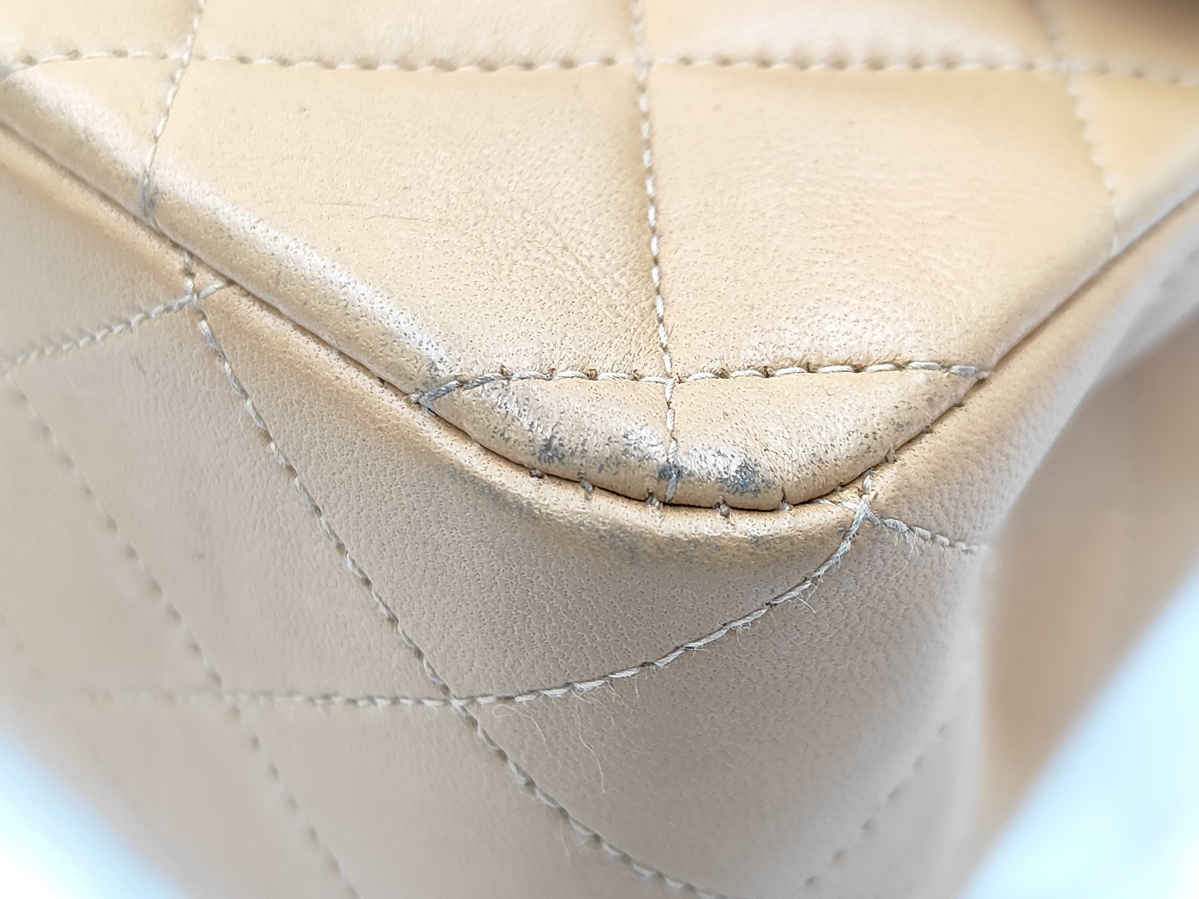 Matelassé 25 Lambskin Shoulder Bag with Double Chain and Double Flap (A01112) — view 5