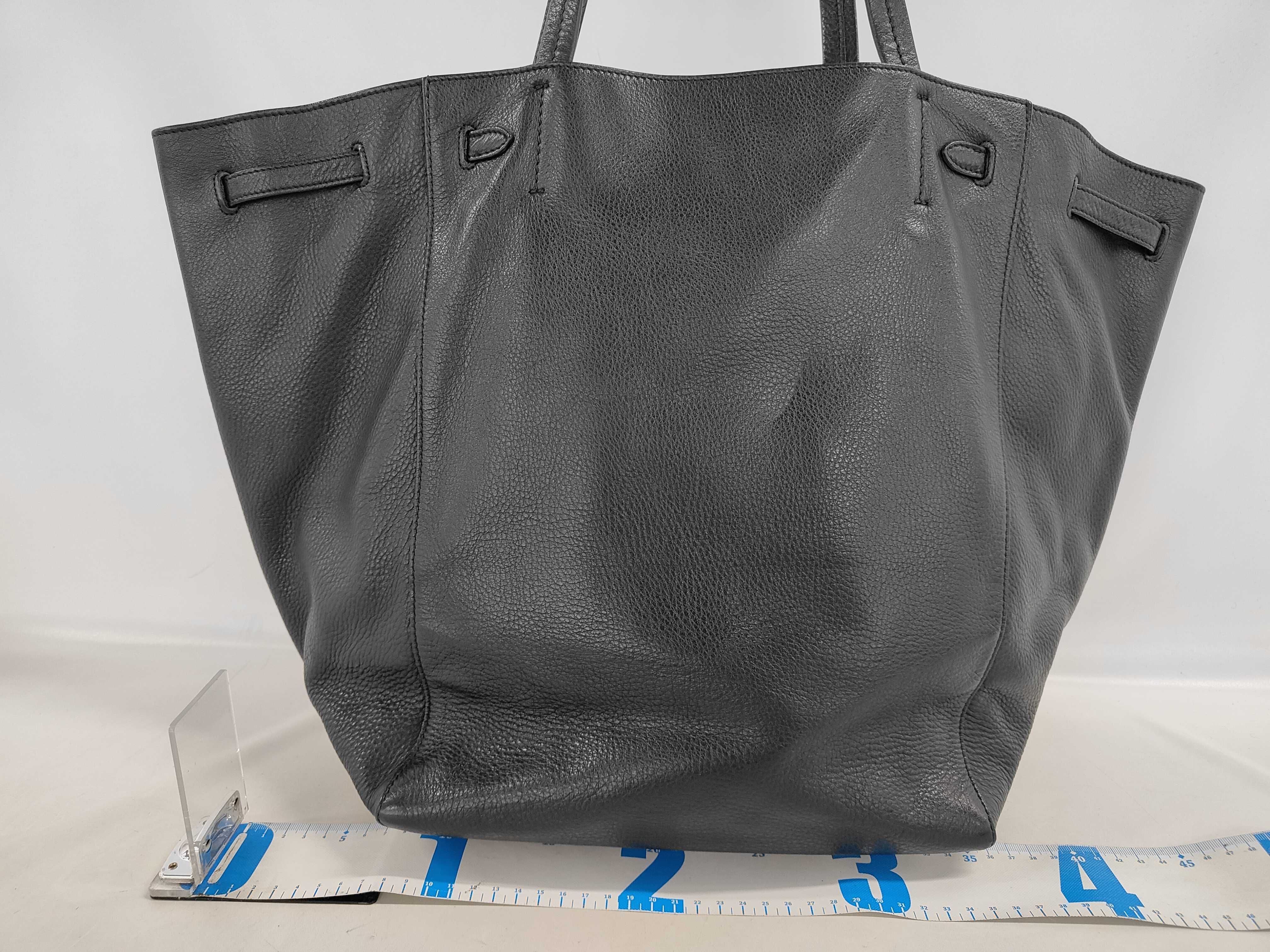 Cabas Phantom Small Grain Leather Tote Bag — view 2