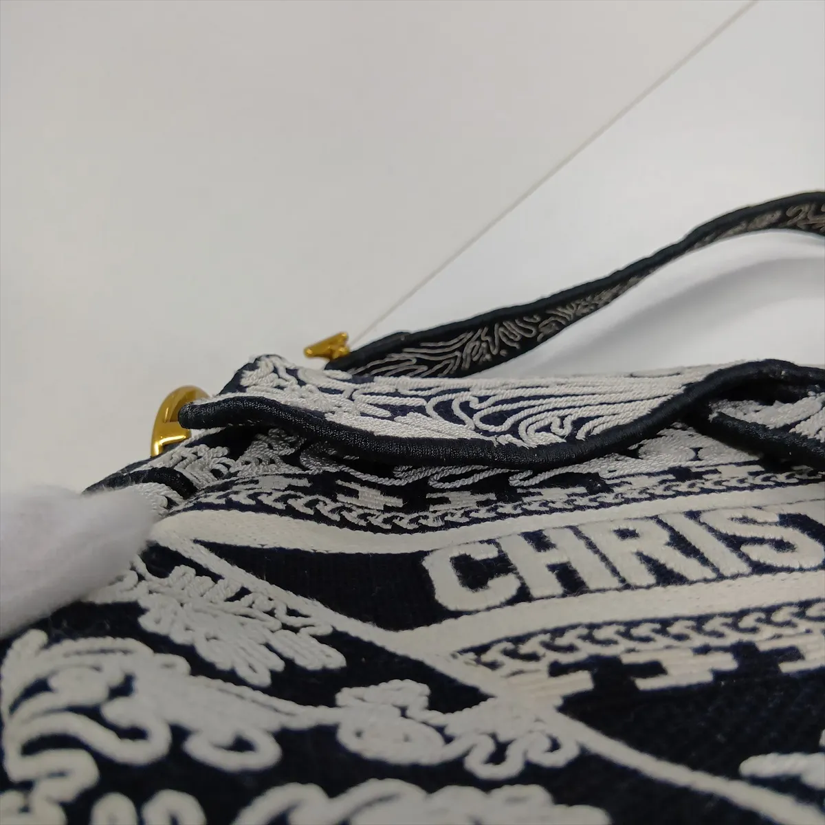 Saddle Bag Canvas Shoulder Bag Black x White — view 12