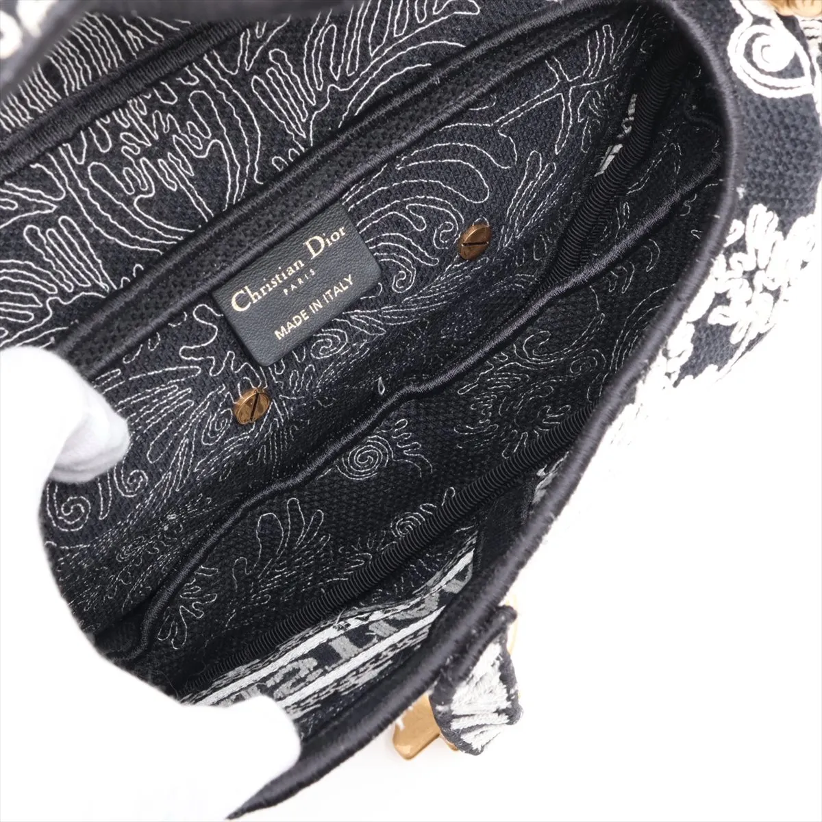 Saddle Bag Canvas Shoulder Bag Black x White — view 7