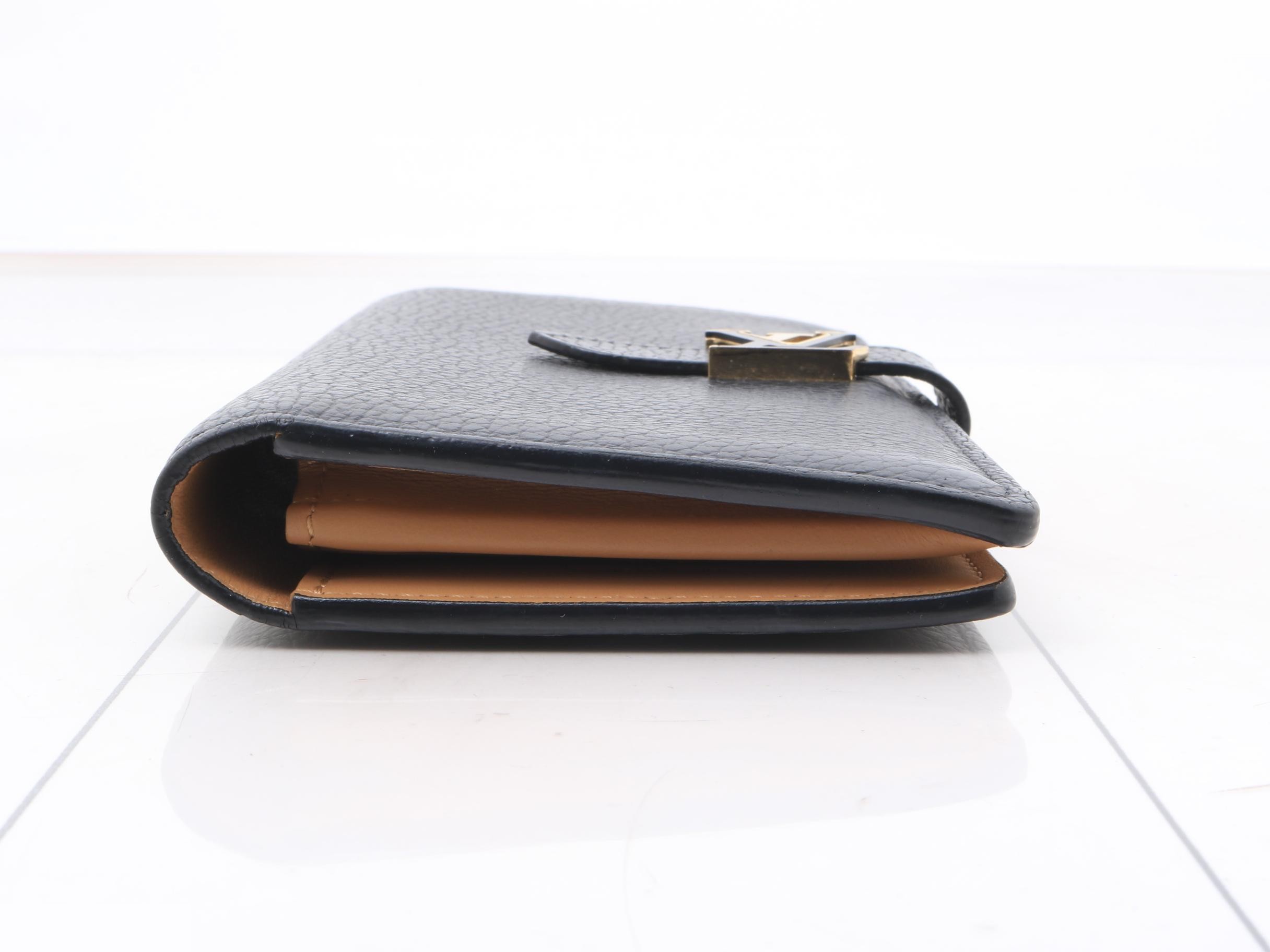 Vertical Wallet — view 3